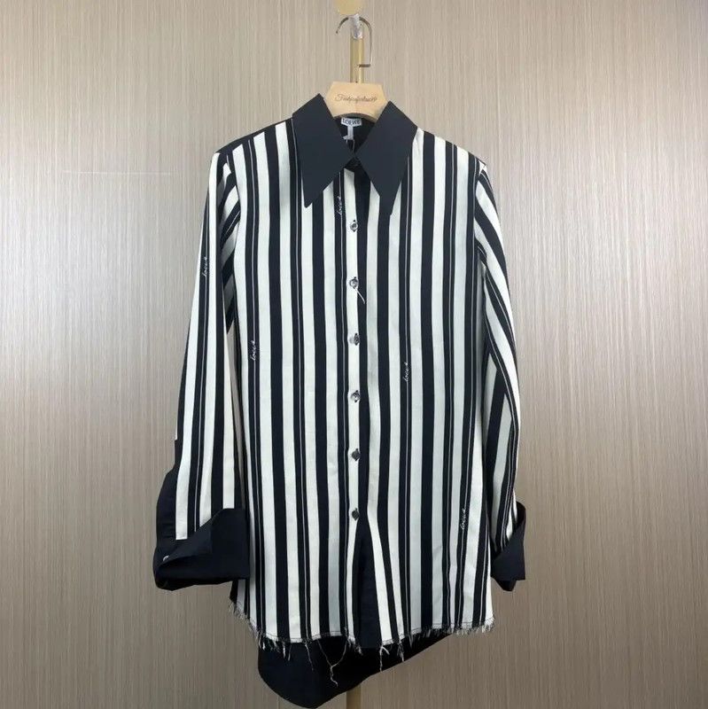 Loewe Loewe Color-Block Wool Women's Shirt 0089 Size M / US 6-8 / IT 42-44 - 1 Thumbnail