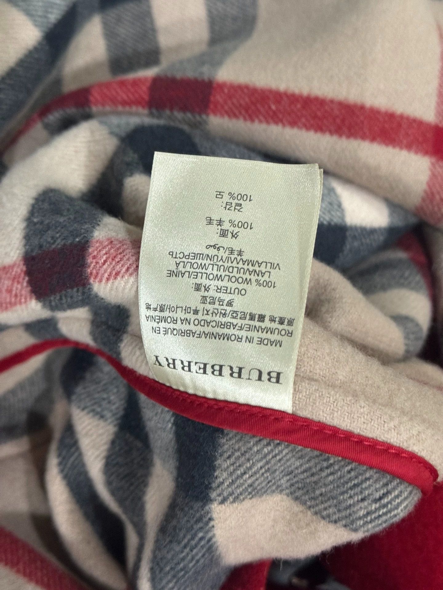 Burberry Burberry women's overcoat UK4 authentic Size XS / US 0-2 / IT 36-38 - 3 Thumbnail