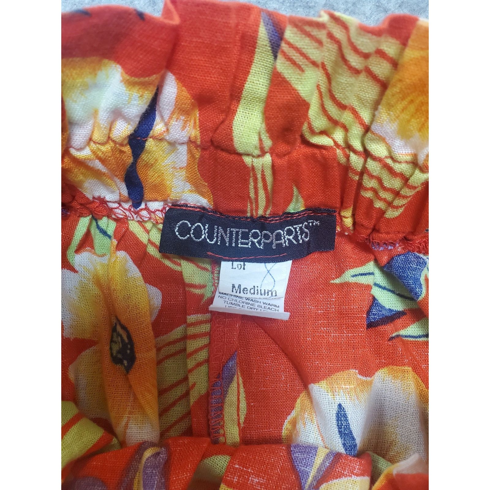 Other Women's Vintage Counterparts M Red Tropical Bermuda Shorts Size 25" / US 0 / IT 36 - 4 Thumbnail