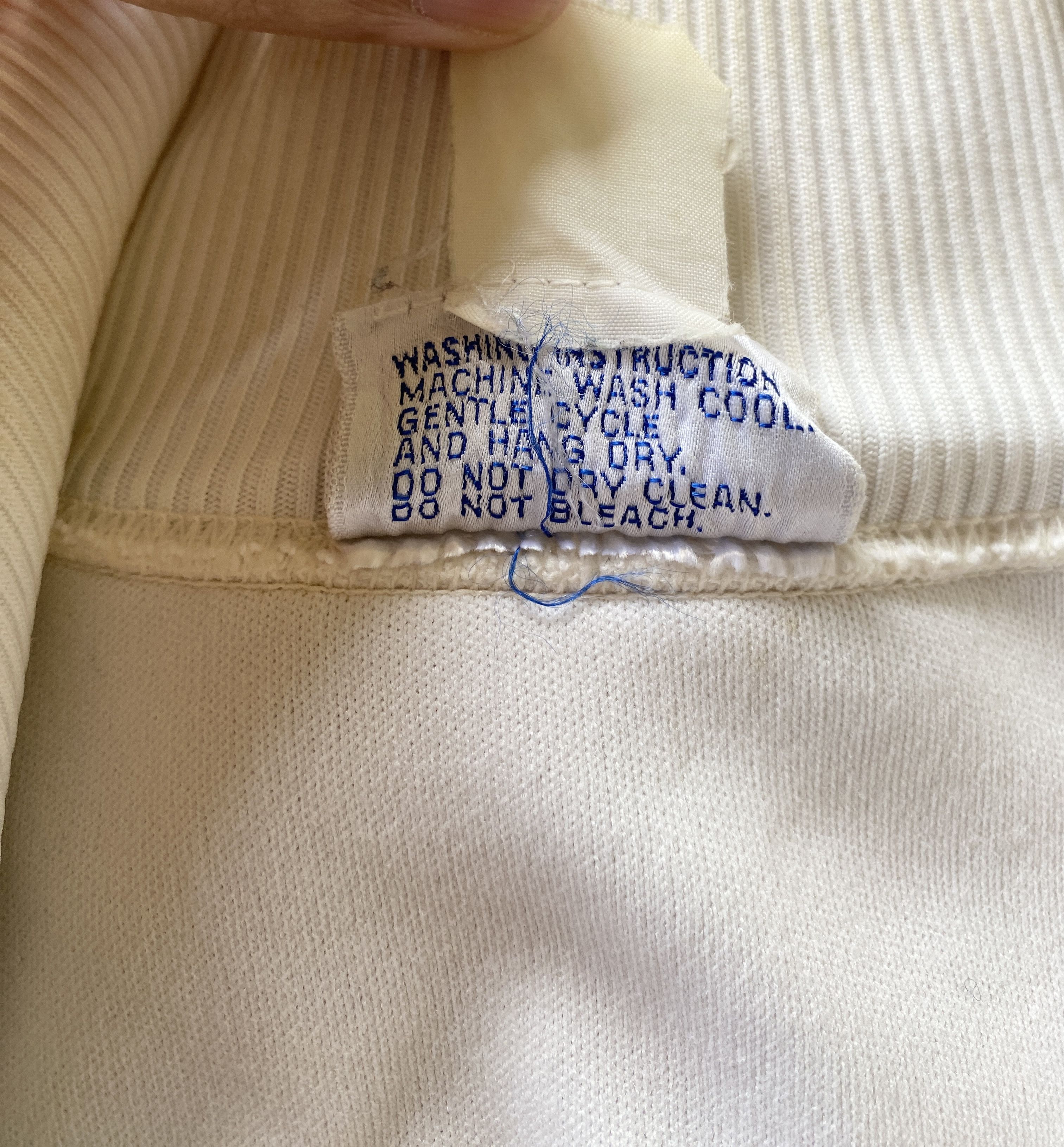 Vintage VINTAGE ASICS TIGER TRACK TOP SWEATER Size US M / EU 48-50 / 2 - 9 Preview