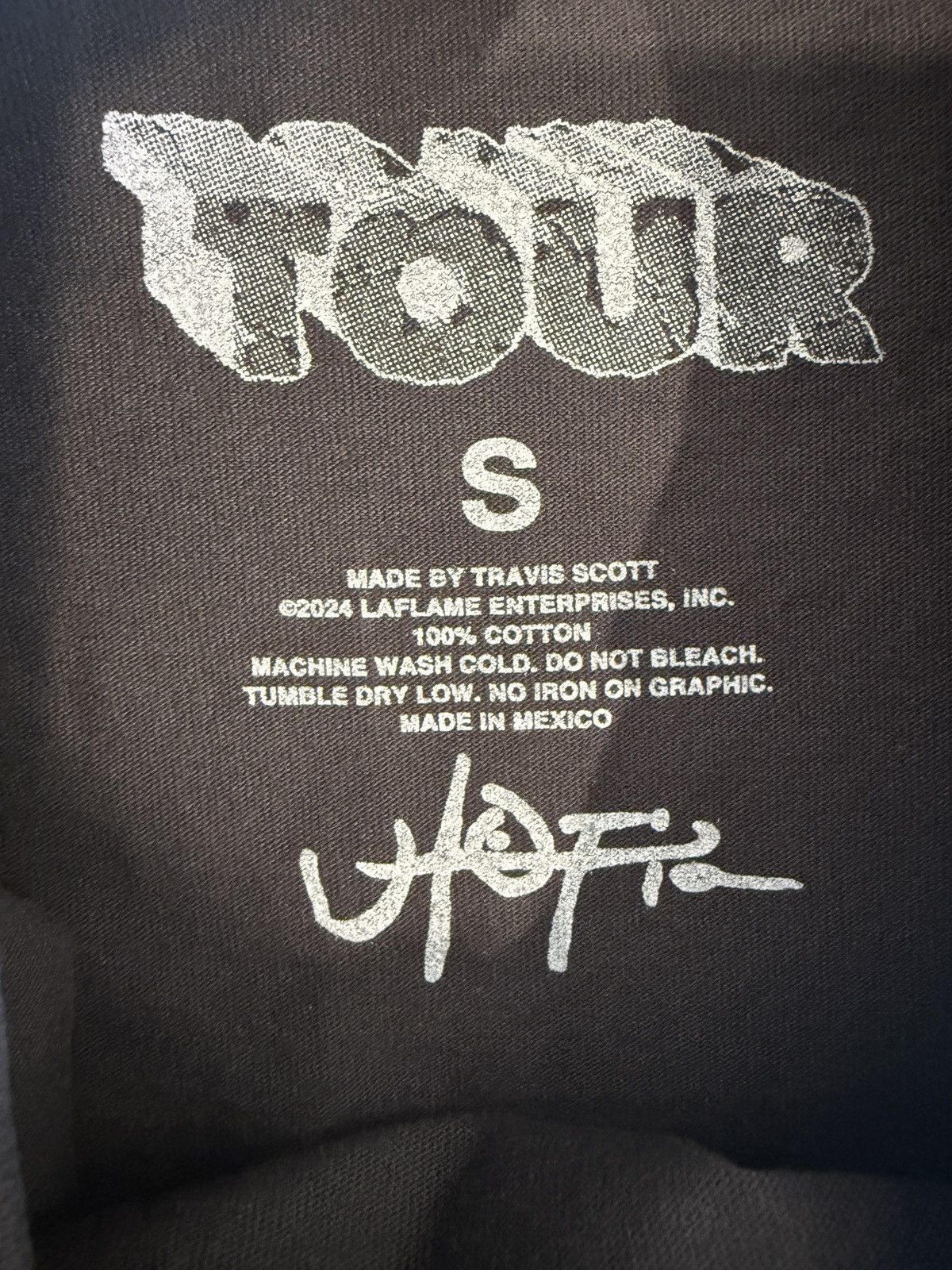 Travis Scott TRAVIS SCOTT UTOPIA ECHOES CIRCUS MAXIMUS TEE SIZE S Size US S / EU 44-46 / 1 - 5 Thumbnail