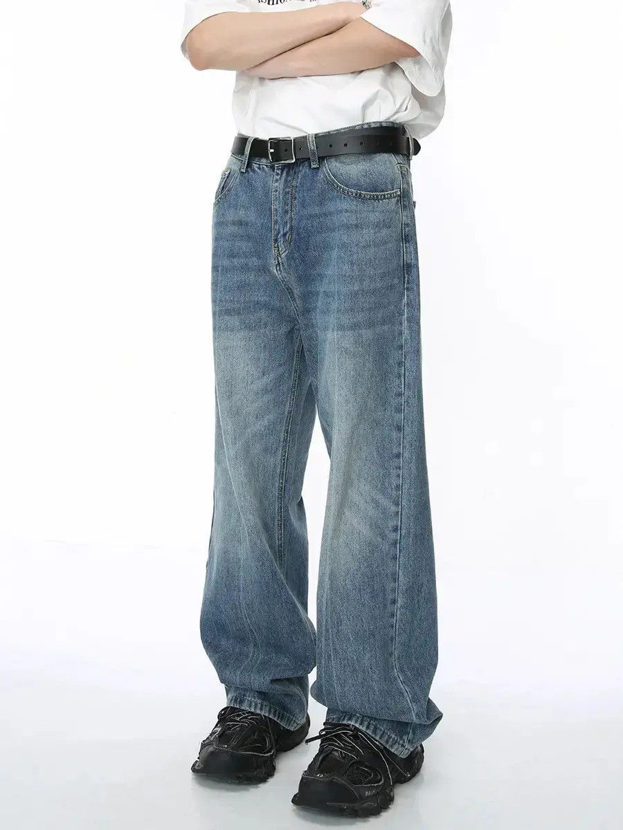 Japanese Brand Retro ink white loose straight leg denim shorts Size US 32 / EU 48 - 1 Thumbnail
