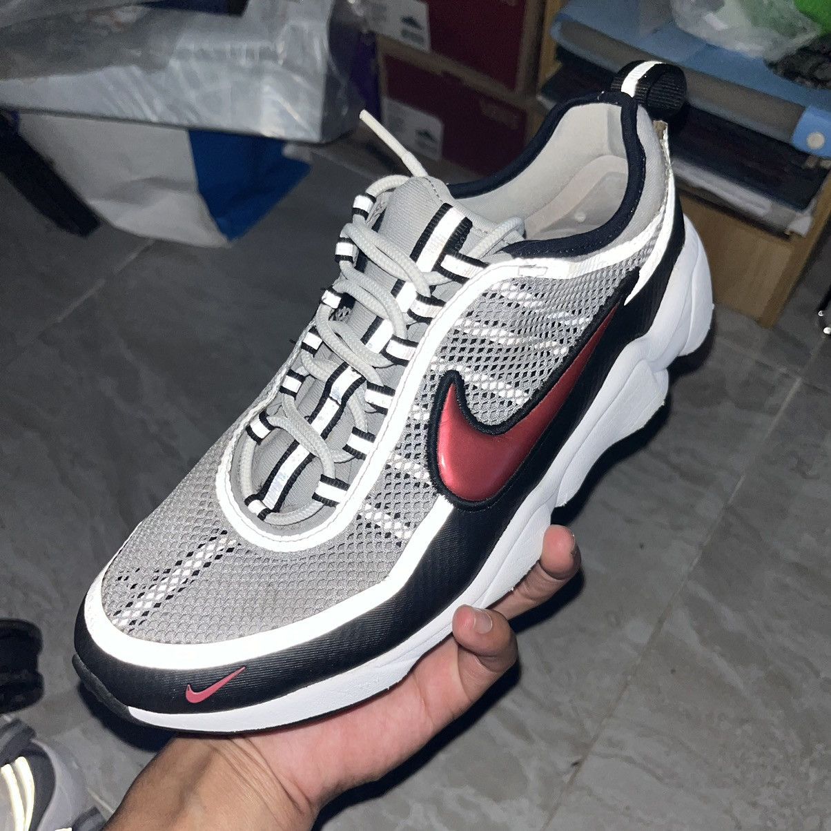 Nike Nike Zoom Spiridon Ultra Metallic Silver Shoes Size US 8 / EU 41 - 9 Thumbnail
