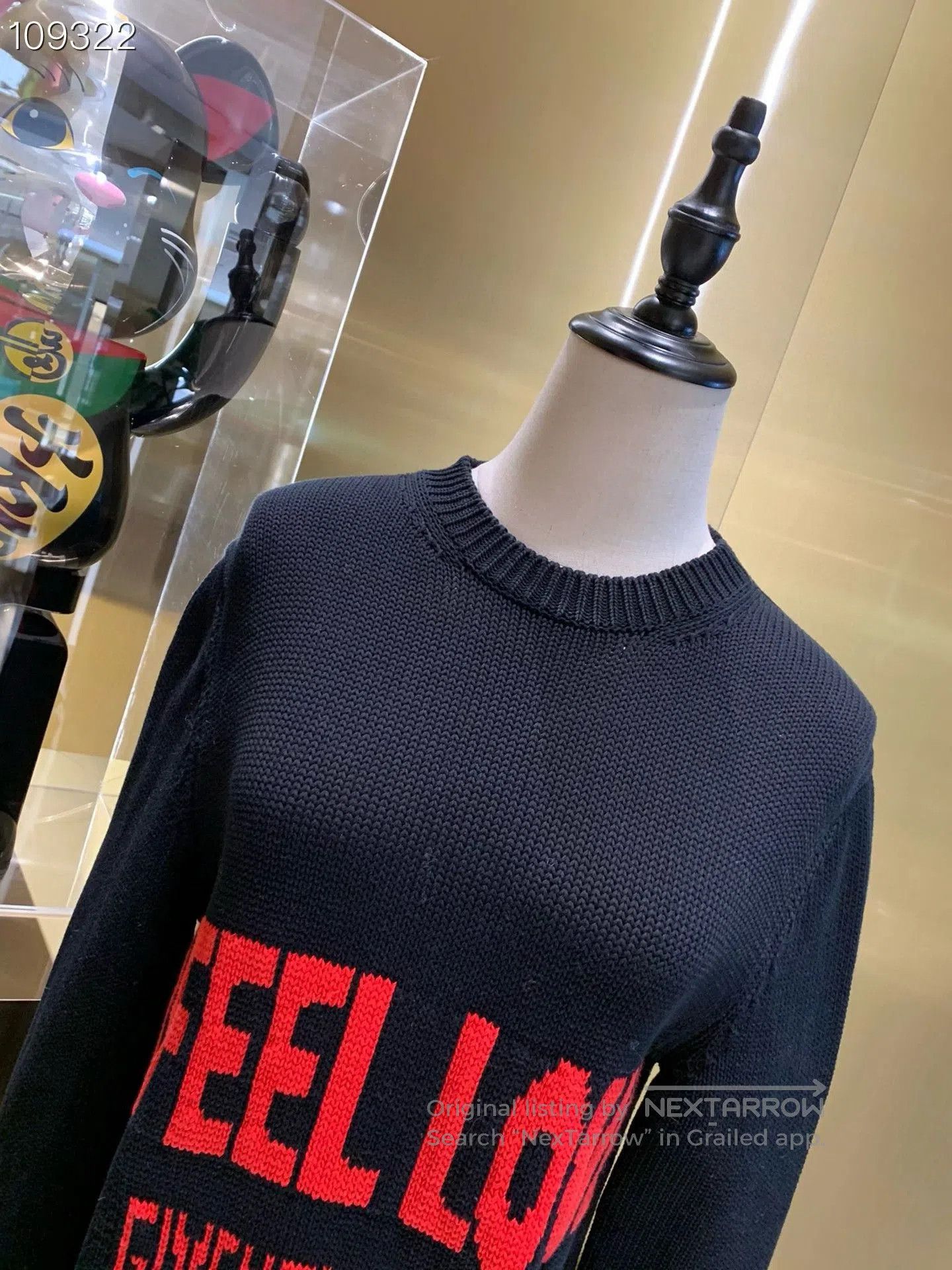 Givenchy Givenchy Black Sweater XS Size. Size US XS / EU 42 / 0 - 3 Thumbnail