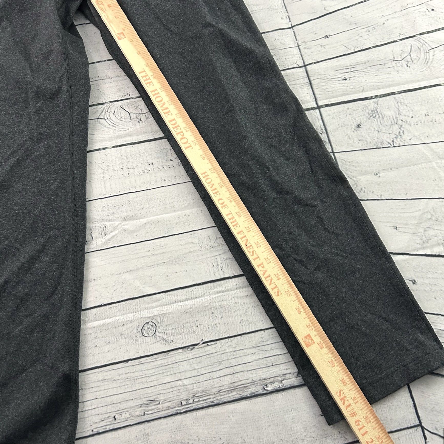 Lululemon Lululemon Sweatpants Men S Gray Straight Leg Pockets Activewear Gym & Training Regular Sizes XS-XL not applicable Size US 29 - 2 Thumbnail