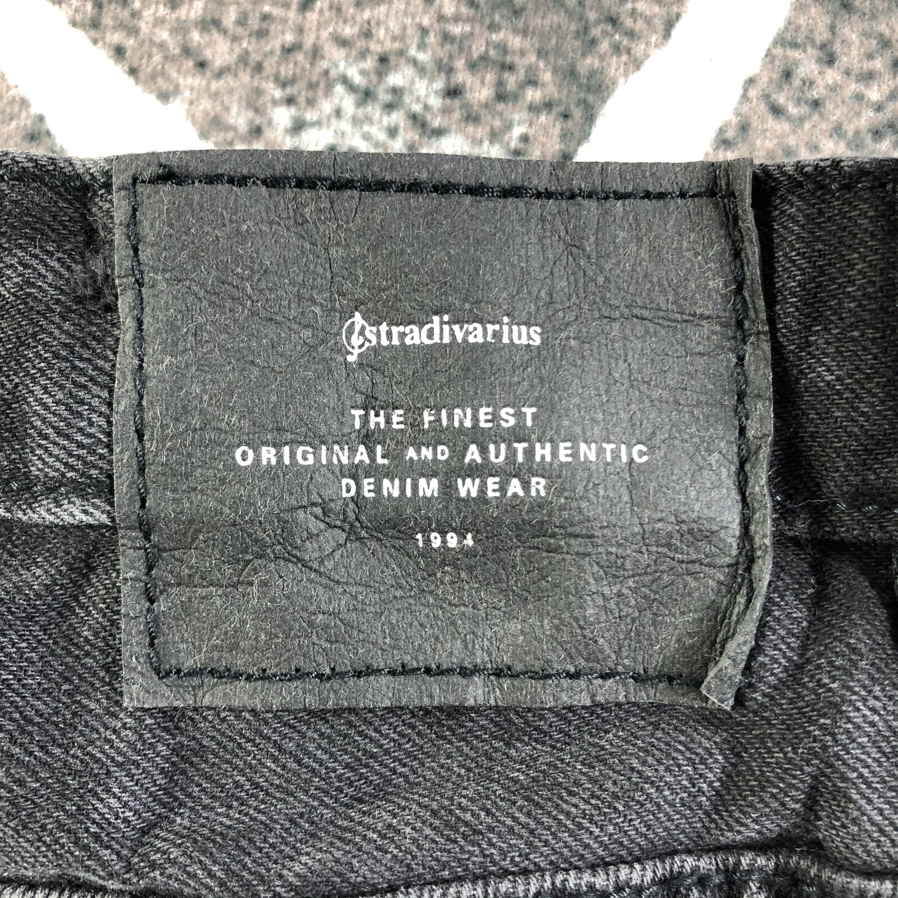 Japanese Brand Stradivarius Faded Black Jeans Punk Denim Size 26" / US 2 / IT 38 - 5 Thumbnail