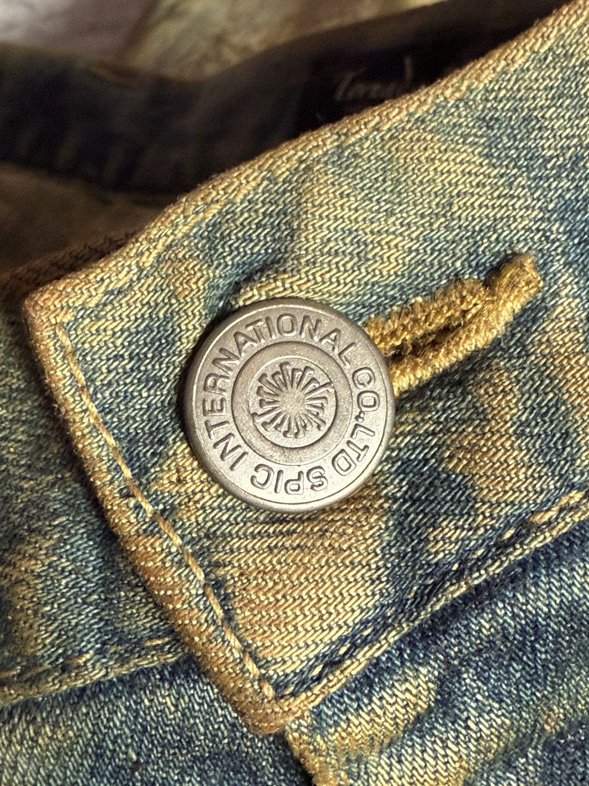 Tornado Mart Tornado Mart Mud Wash Repaired Details Flared Jeans Size US 32 / EU 48 - 23 Thumbnail