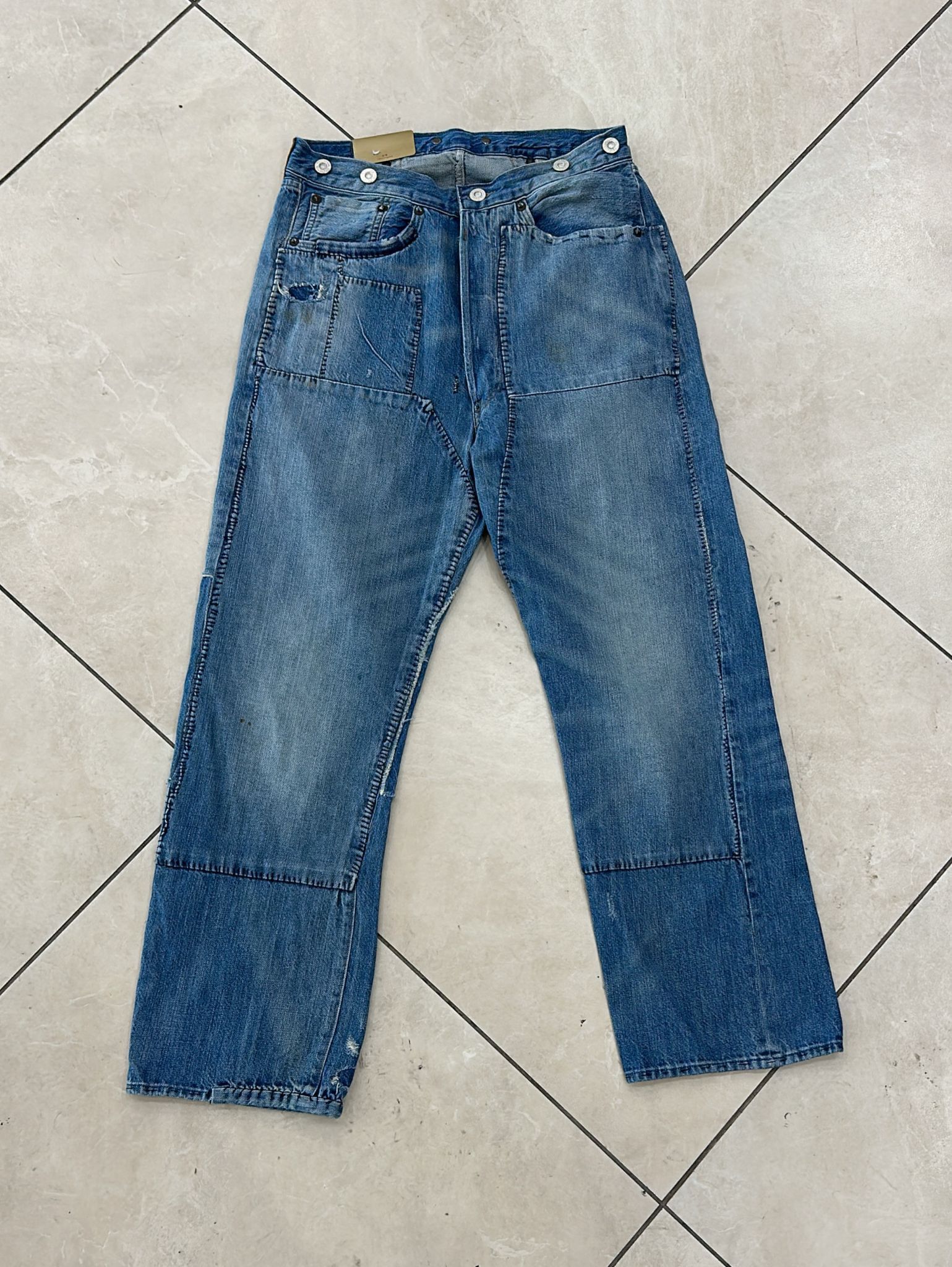 Levi's Vintage Clothing LVC Levi's Vintage Clothing 1890 501XX BigE Selvedge Jeans Size US 28 / EU 44 - 1 Thumbnail