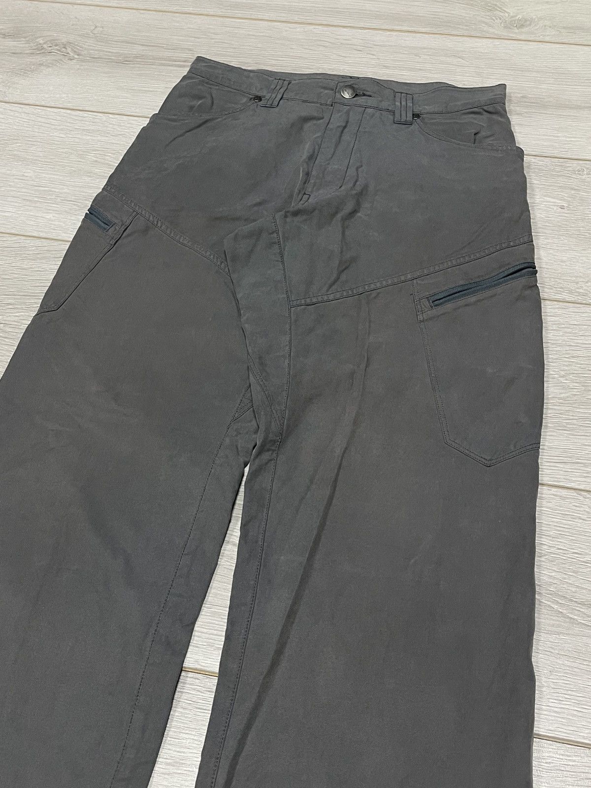 Arc'teryx Arcteryx vintage vintage pants Size US 28 / EU 44 - 2 Thumbnail