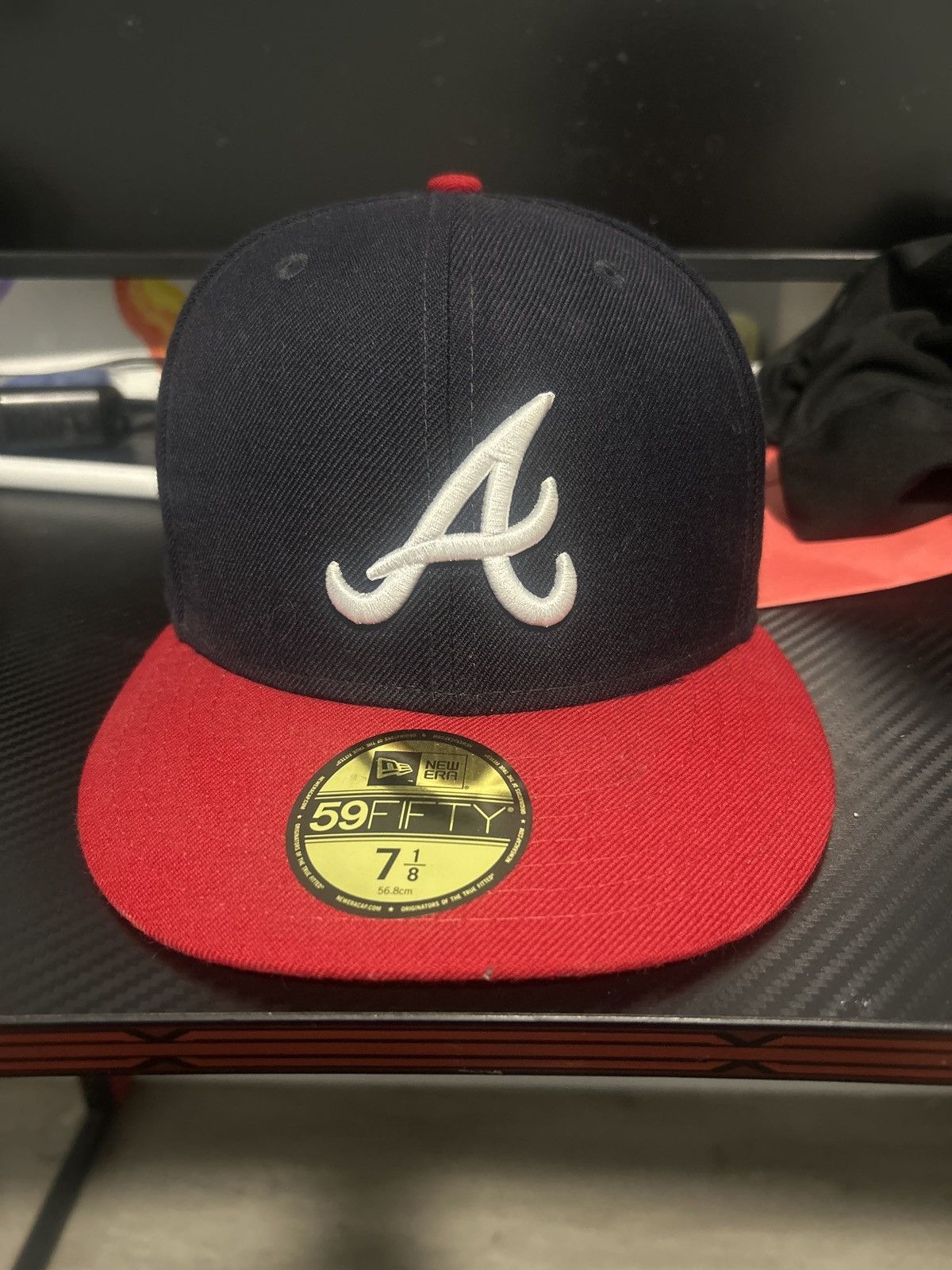 New Era Atlanta Braves 59Fifty 71/8 gently used Size ONE SIZE - 1 Thumbnail