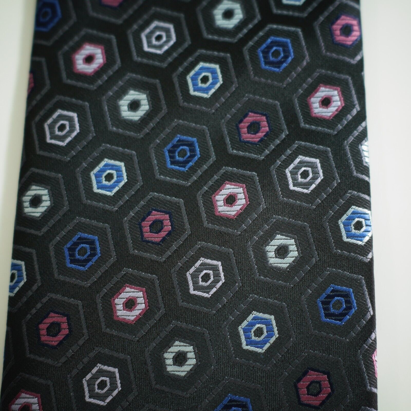 Covington Covington Gray Pink Blue Woven Geometric Polyester Tie Size ONE SIZE - 2 Thumbnail