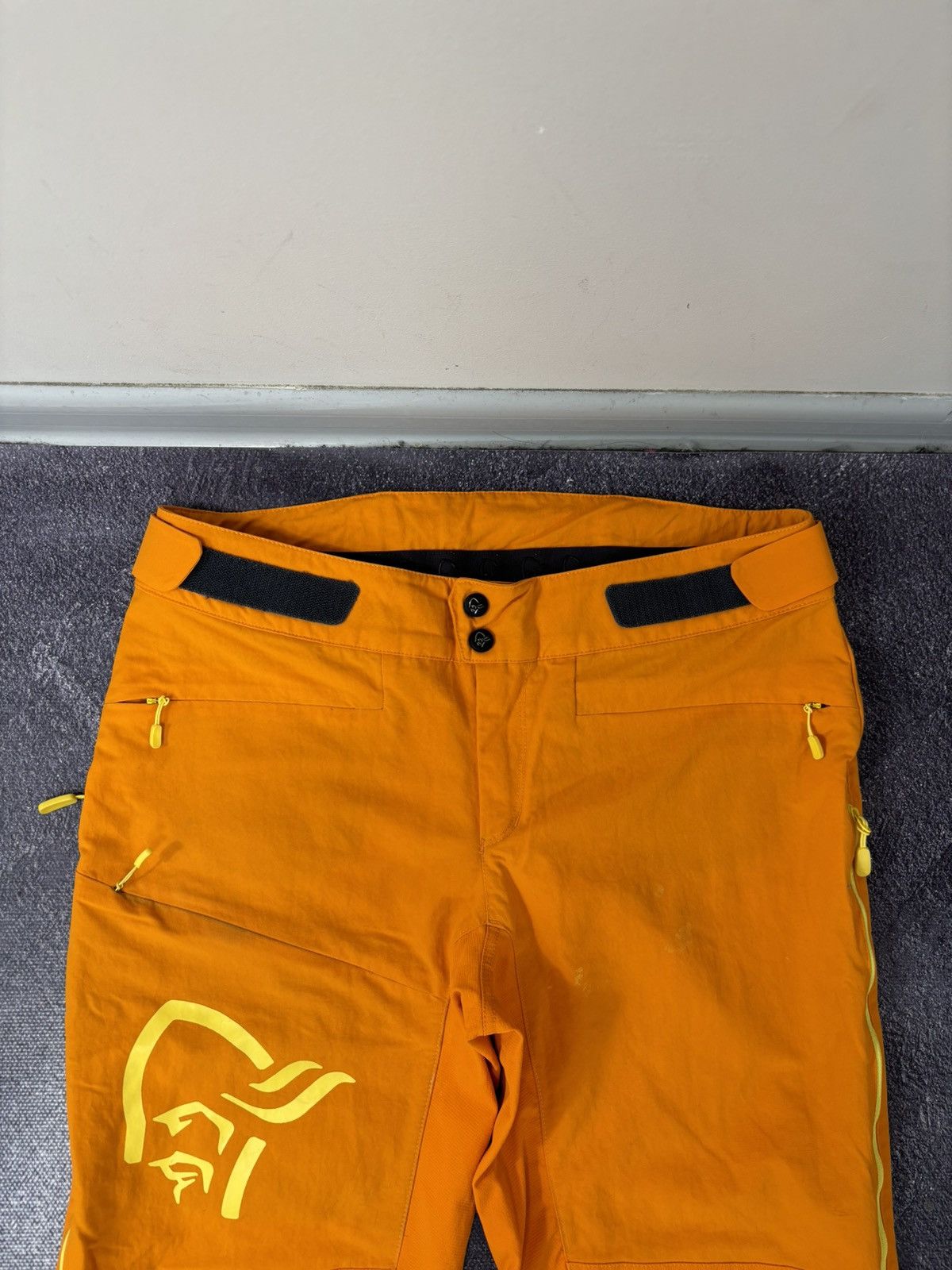 Norrona Norrona Fjora Flex1 Women’s Pure Orange Outdoor Shorts Size 30" / US 8 / IT 44 - 10 Thumbnail