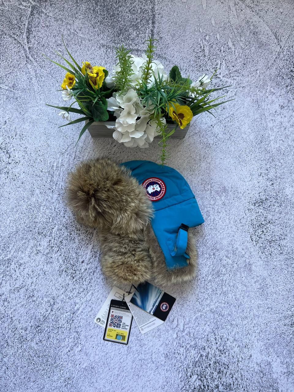 Canada Goose NEW CANADA GOOSE AVIATOR HAT FUR L/XL Size 34 - 1 Thumbnail