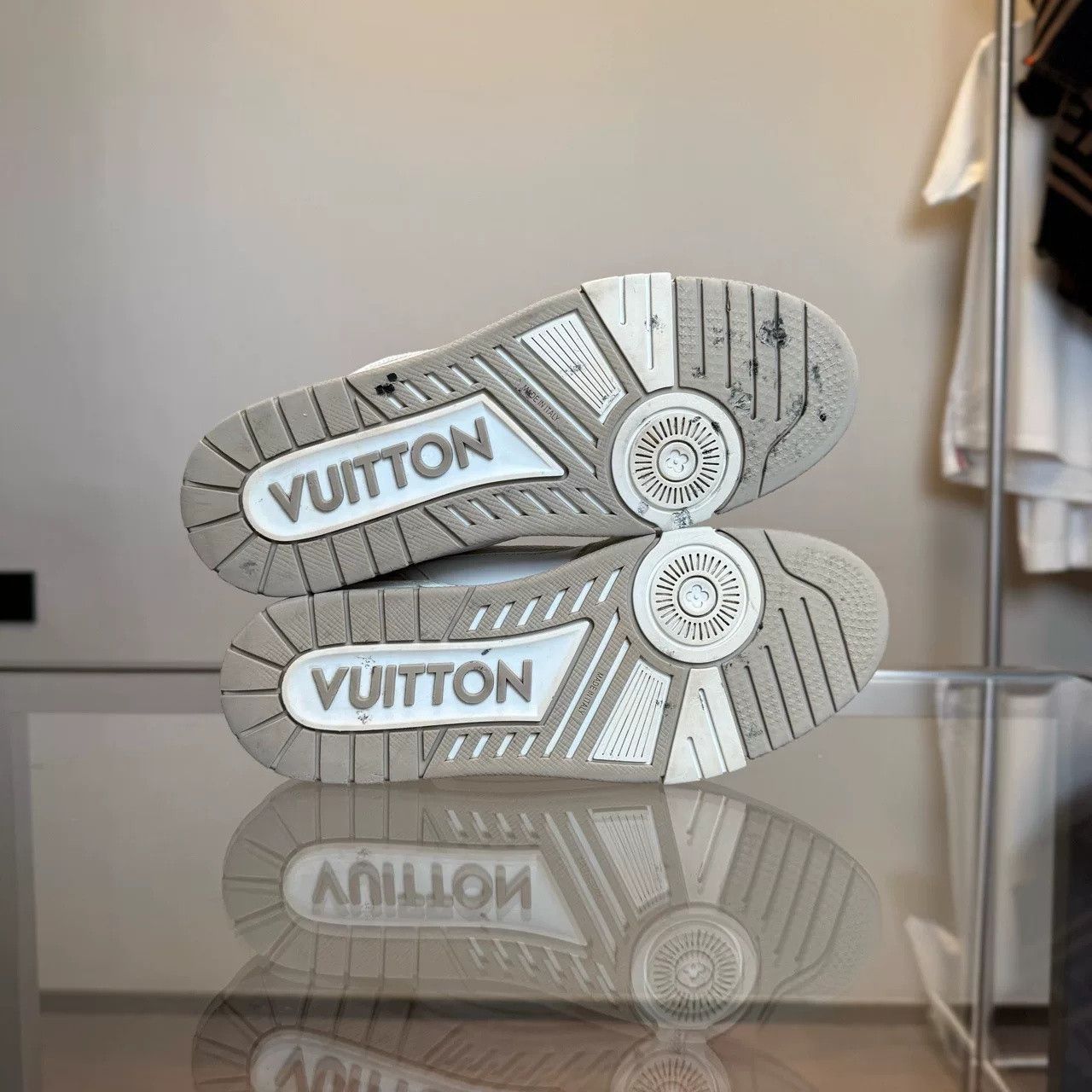 Louis Vuitton Louis Vuitton Trainer Sneakers Size US 8.5 / EU 41-42 - 7 Thumbnail