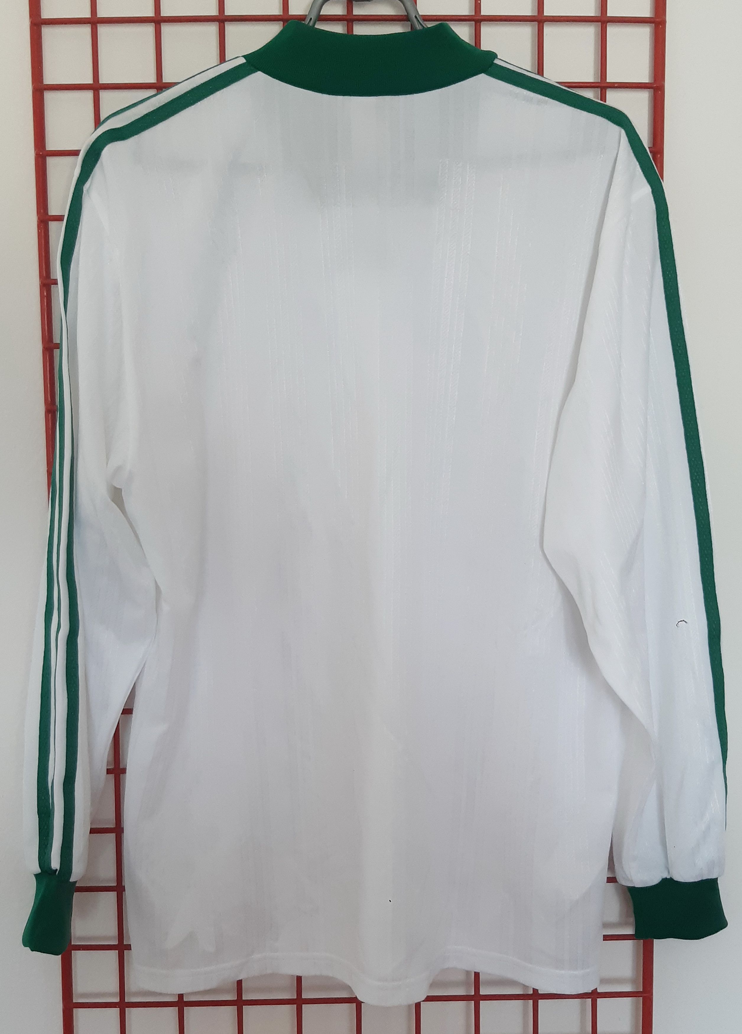 Adidas Vintage 90s ADIDAS Soccer Jersey Tunisia size M NWT Size US M / EU 48-50 / 2 - 2 Thumbnail