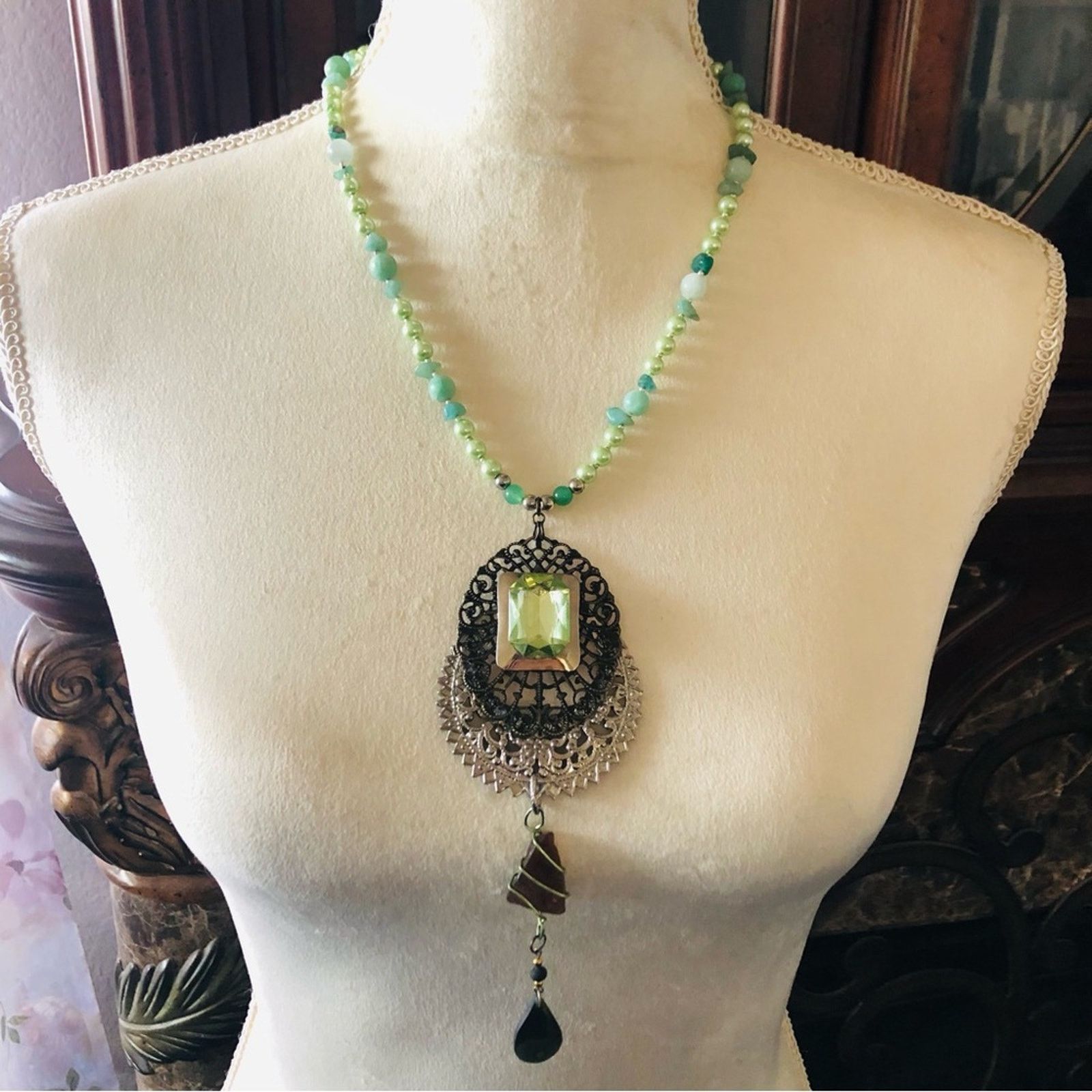 Handmade Handcrafted repurpose genuine stone Pearl necklace Size ONE SIZE - 5 Thumbnail