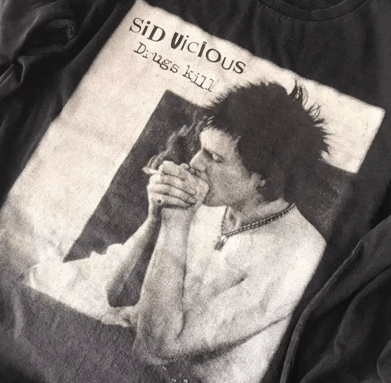 Japanese Brand 9 Streetwear Tshirt Unisex Top Tee Size US S / EU 44-46 / 1 - 5 Thumbnail