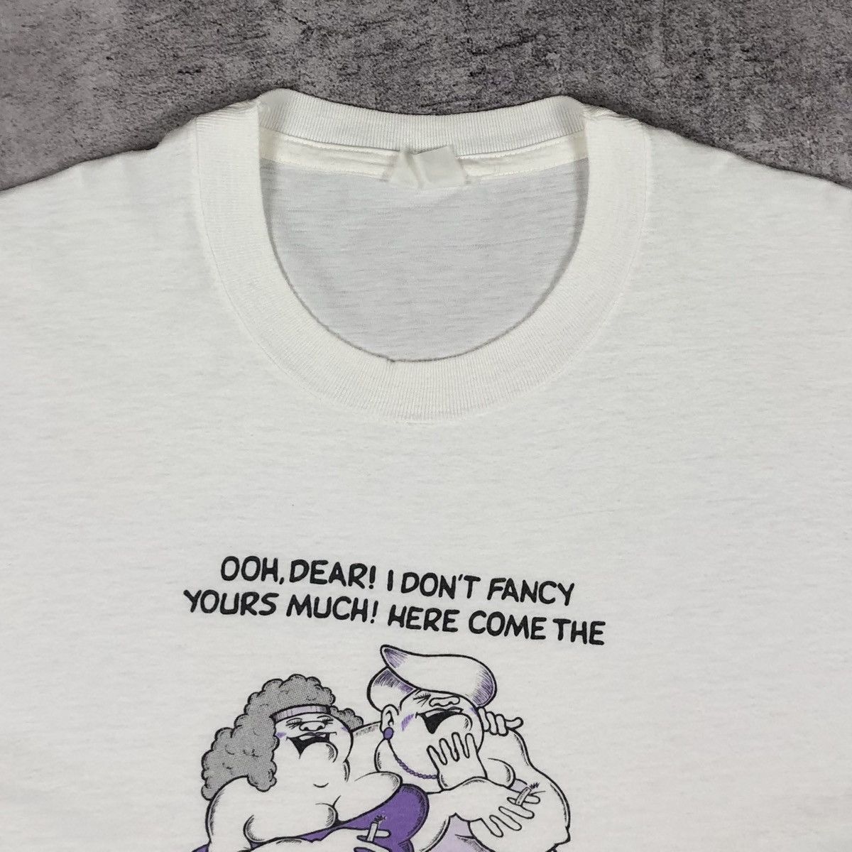 Vintage Vintage 90s Viz Comic Fat Slags Tee Size US L / EU 52-54 / 3 - 14 Thumbnail