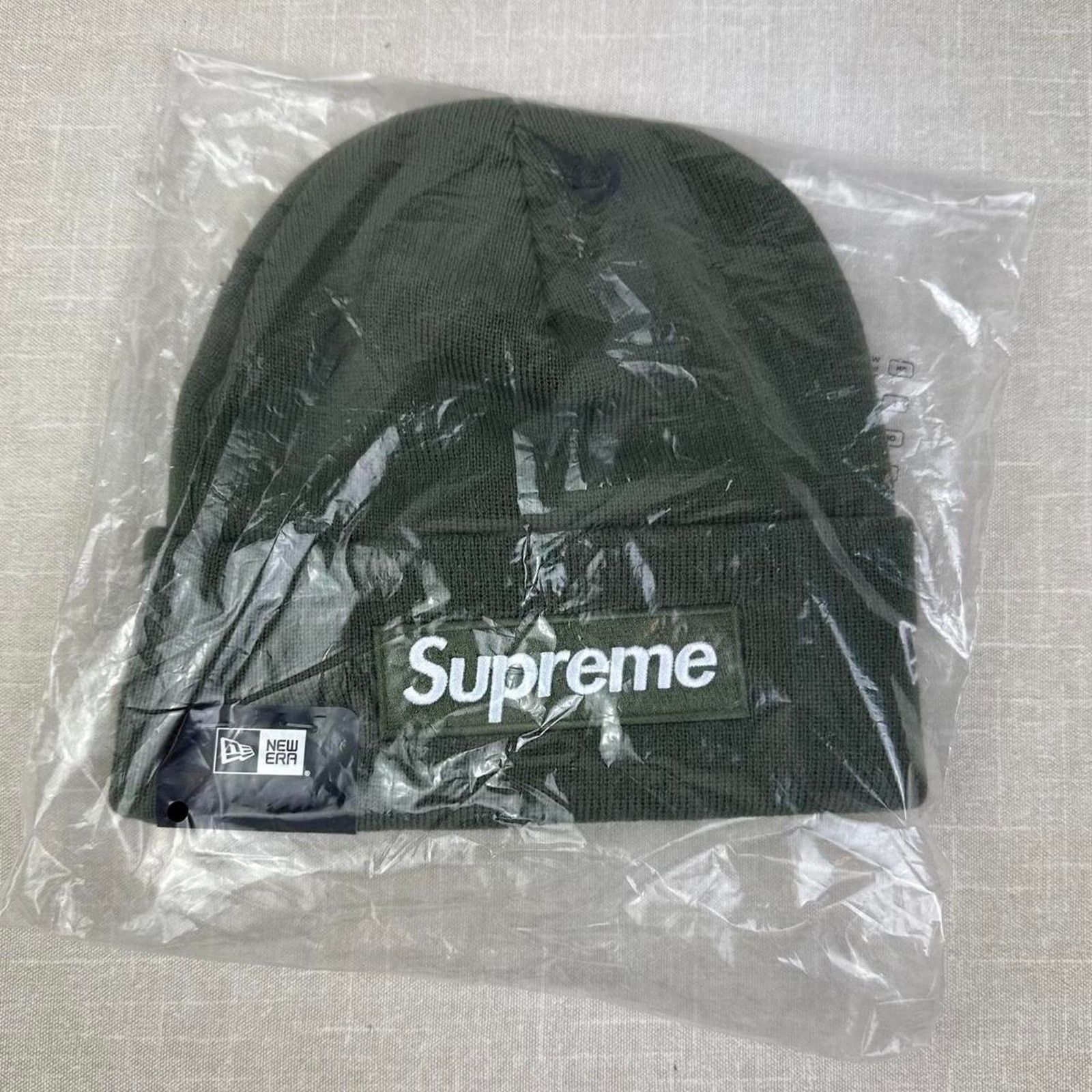 Supreme 🫒 Supreme Box Logo Beanie "Olive" Size ONE SIZE - 3 Thumbnail
