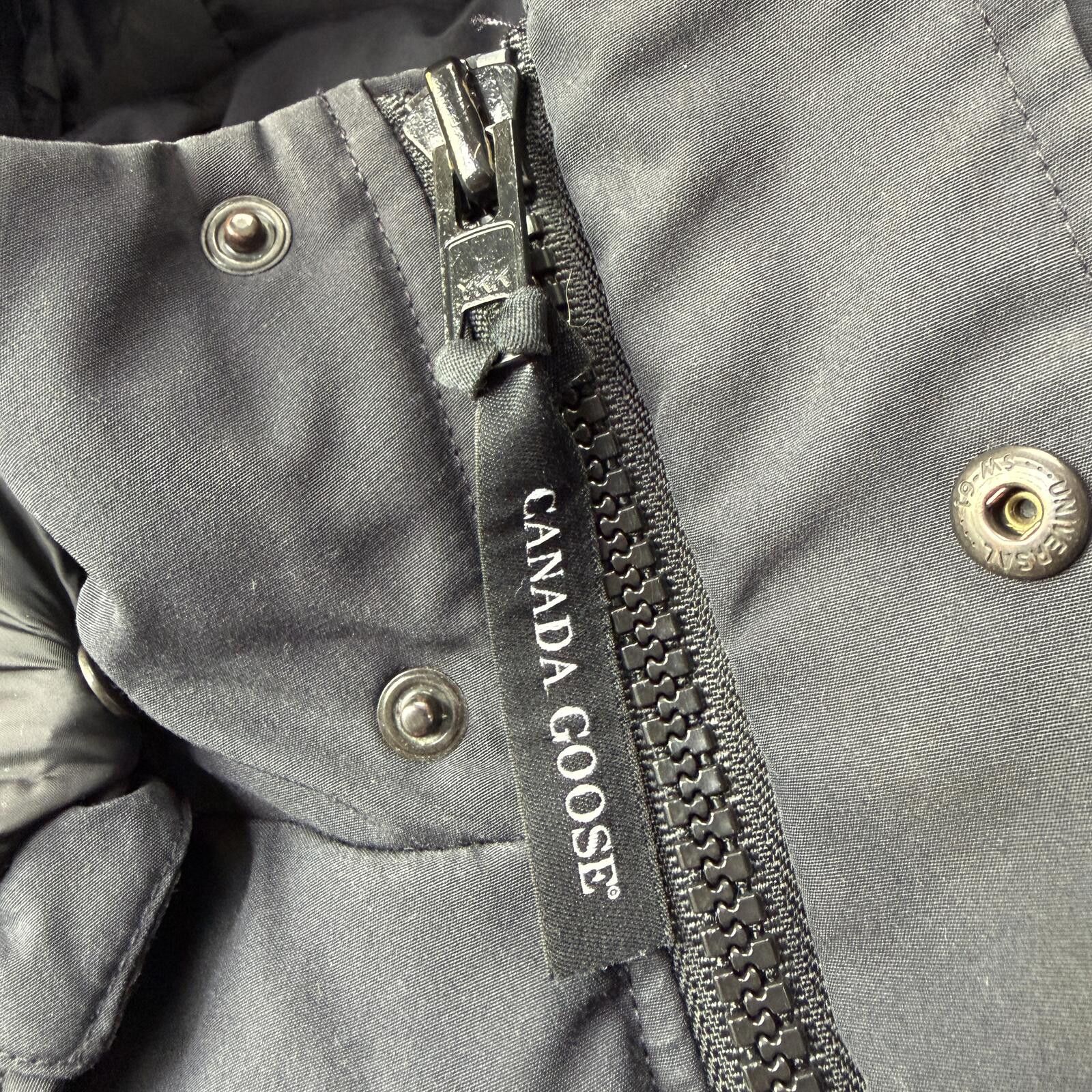Canada Goose Canada Goose Wyndham Size S Size US S / EU 44-46 / 1 - 5 Thumbnail