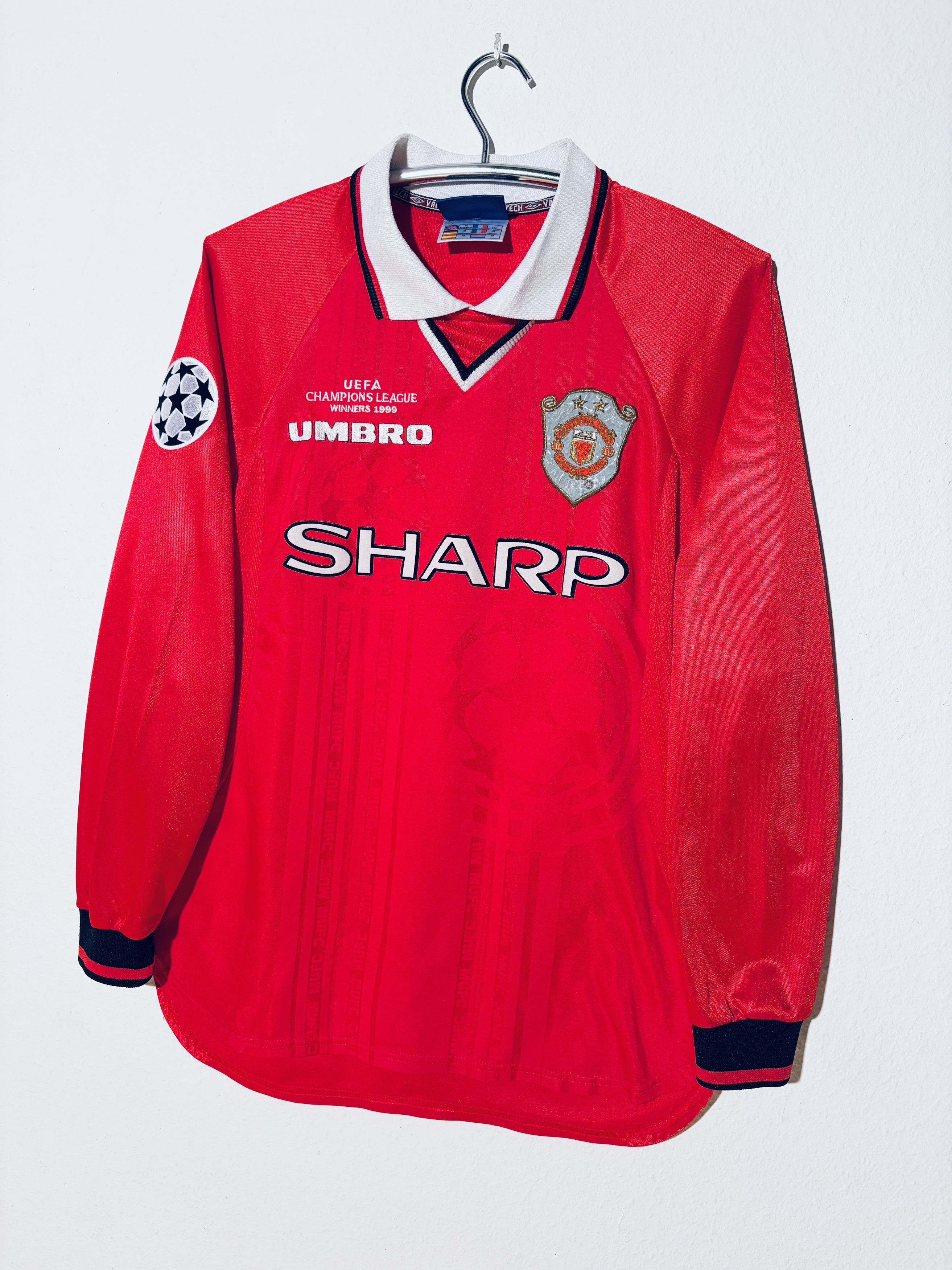 Umbro Manchester United UCL Treble Winners Home Jersey 1999 LS Size US M / EU 48-50 / 2 - 4 Thumbnail