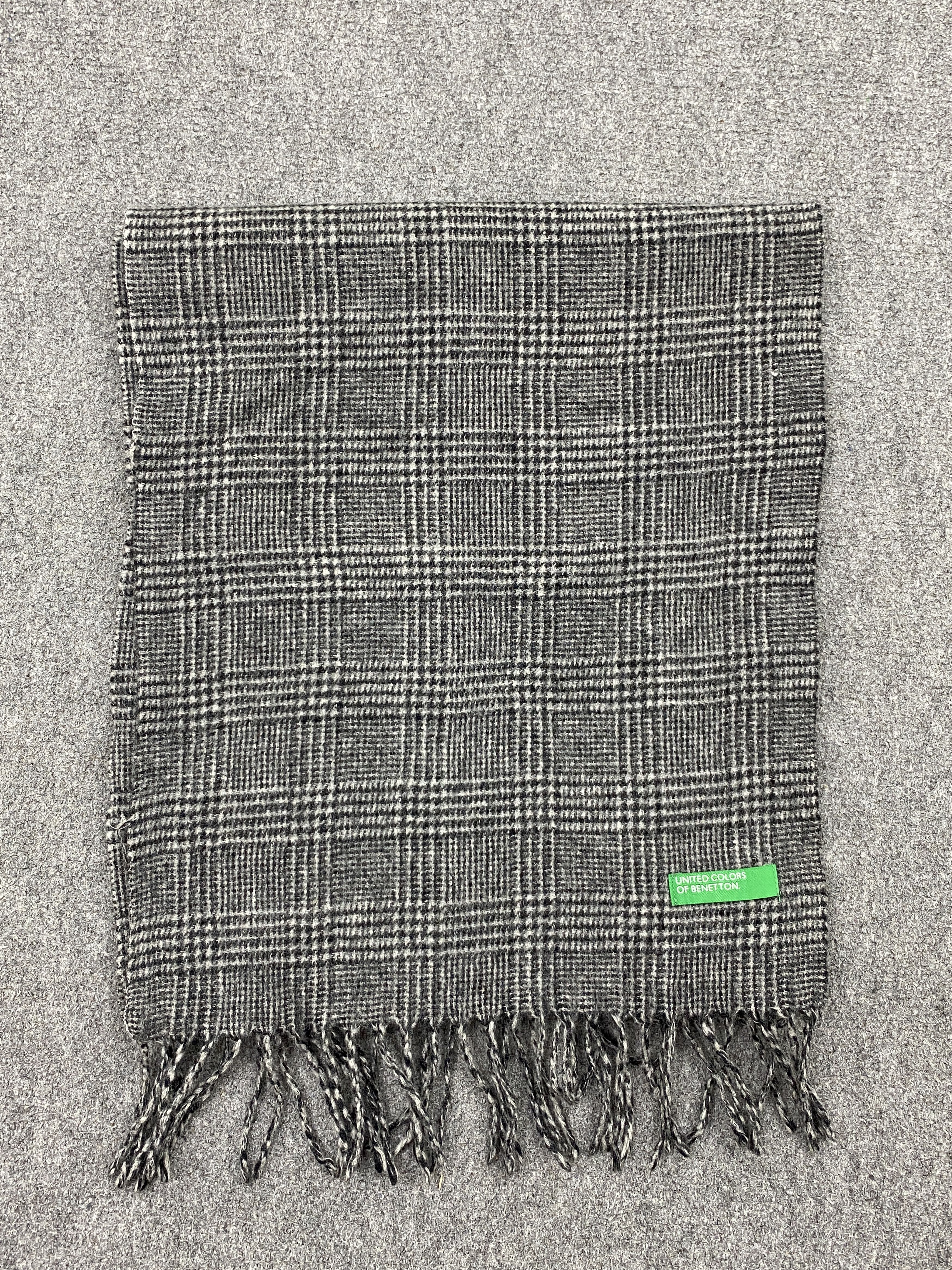 United Colors Of Benetton United Colors Of Benetton Scarf / Muffler/ Neckwear - SC0004 Size ONE SIZE - 7 Thumbnail