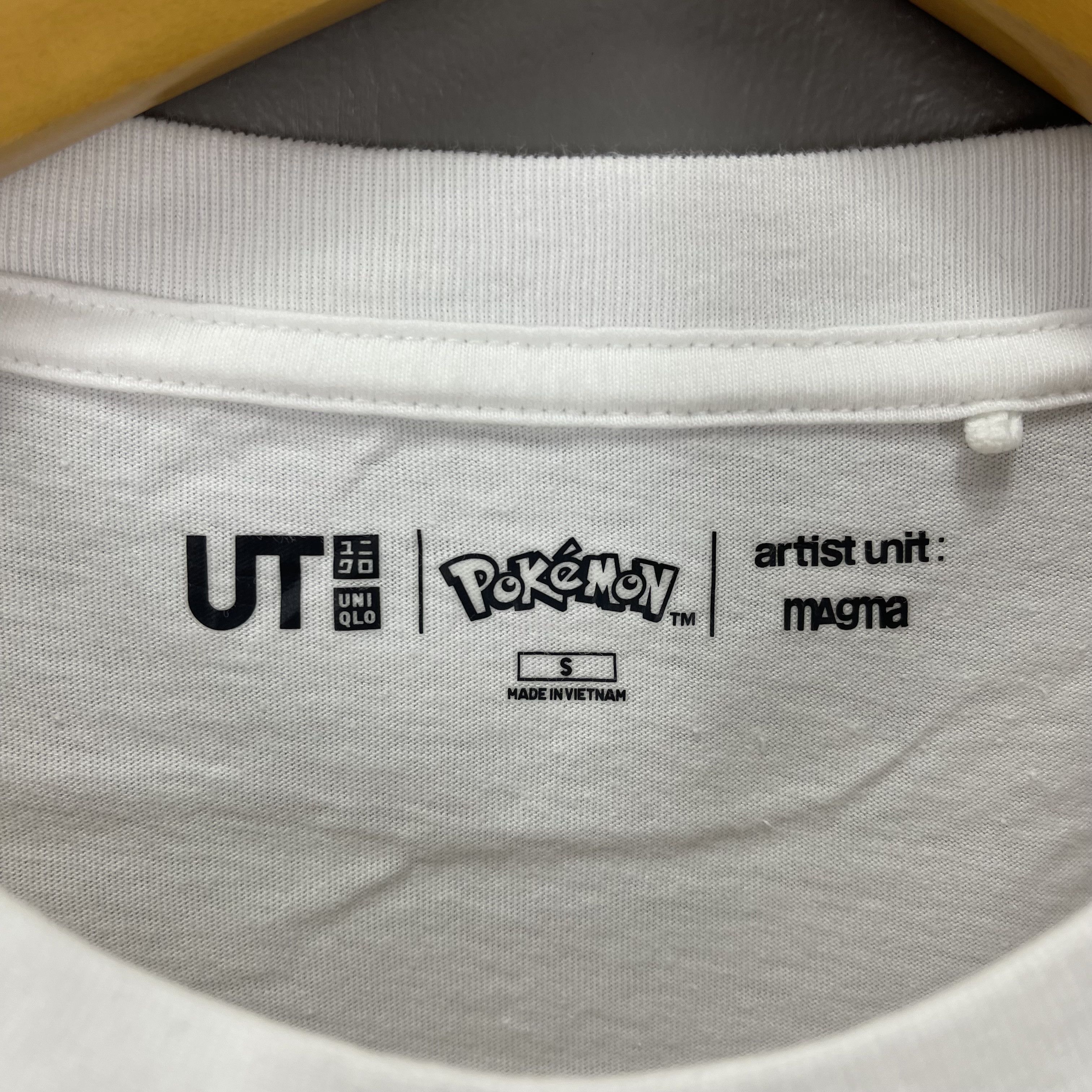 Pokemon × Uniqlo UNIQLO x POKEMON Crew Neck T Shirt #1773/07 Size US S / EU 44-46 / 1 - 7 Thumbnail