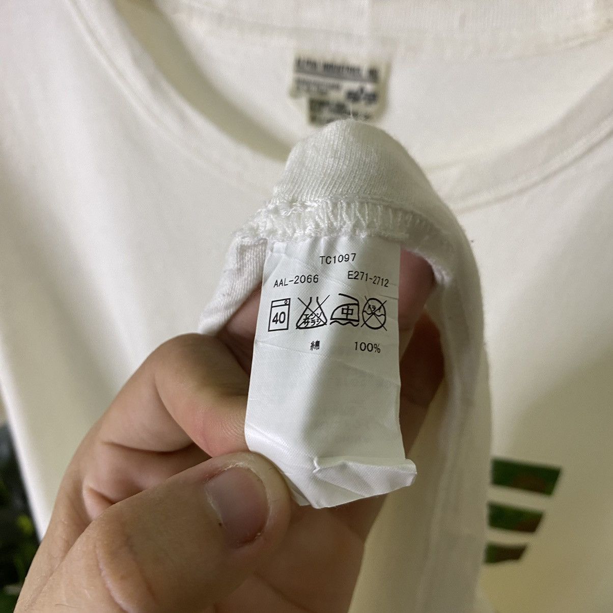 Alpha Industries × Vintage Vintage Y2K Alpha Industries OG Logo Military Tee Size US L / EU 52-54 / 3 - 5 Thumbnail