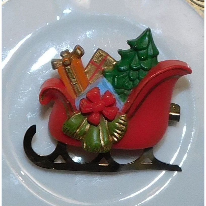 Other Vintage 80s Hallmark Sleigh With Presents Brooch Size ONE SIZE - 2 Thumbnail