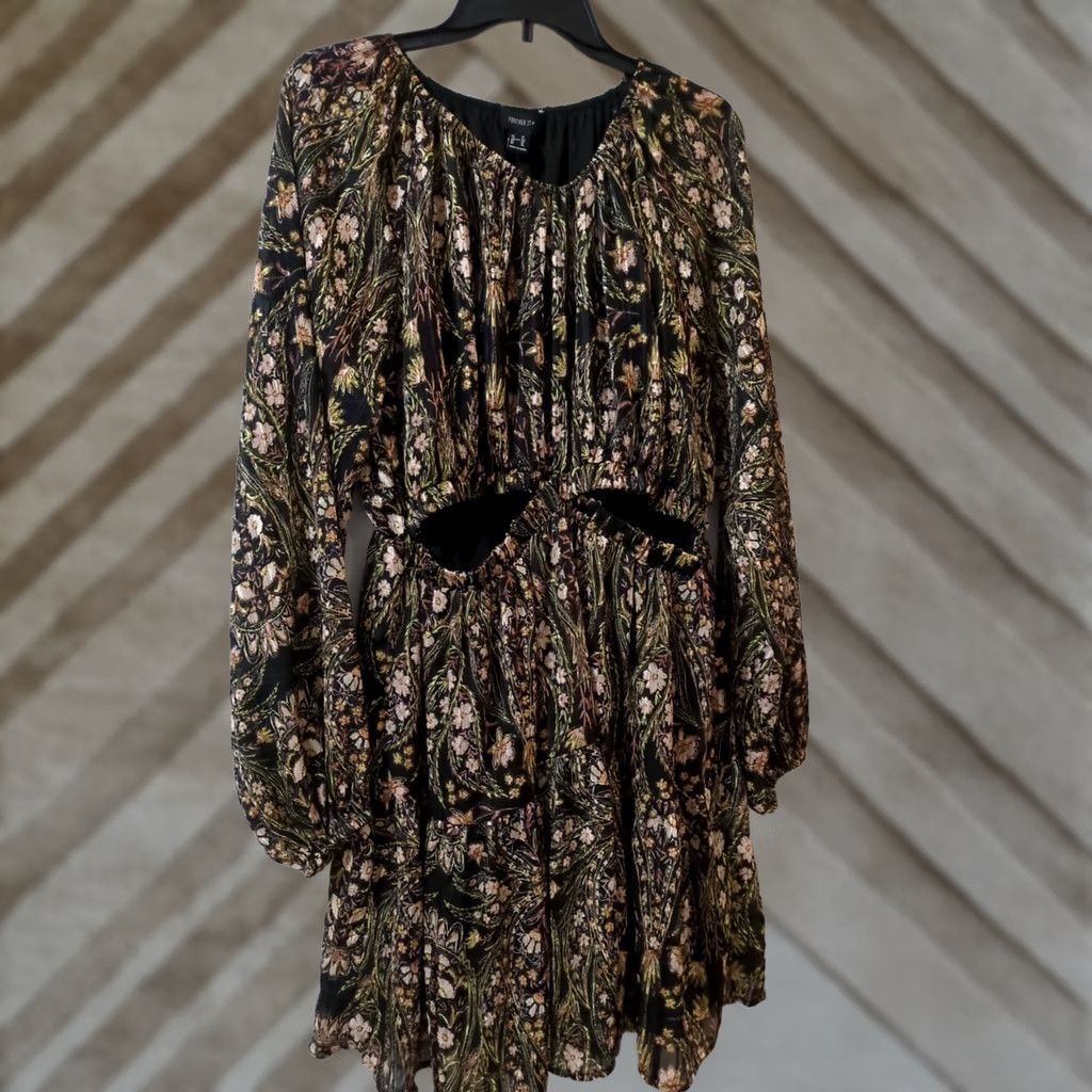 Forever 21 FOREVER 21 Black Floral Knee Length Cut Out Dress 1X Plus Women Shift Long Sleeve Pullover Parties Casual Vintage No N/A Size XL / US 12-14 / IT 48-50 - 1 Thumbnail