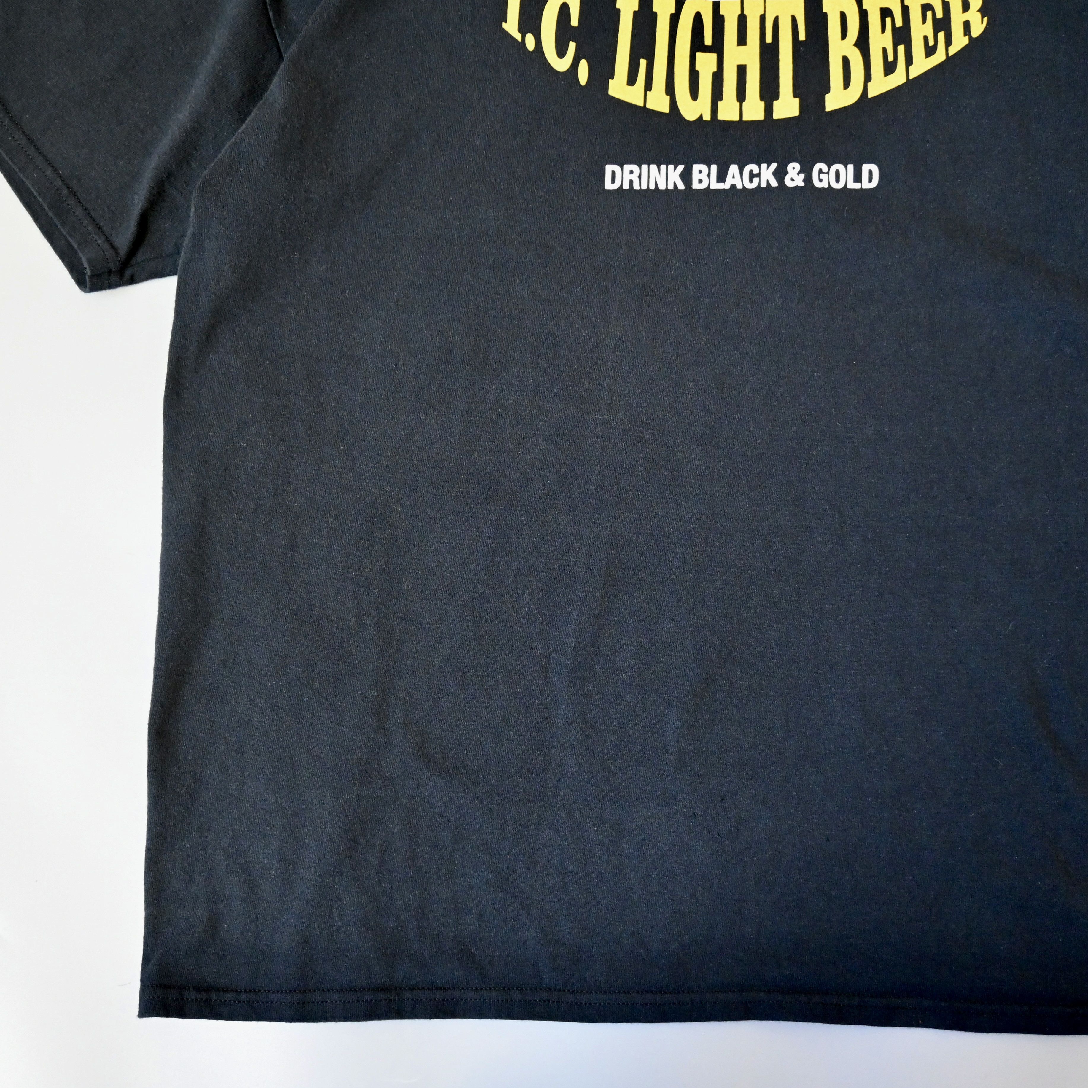 Vintage Vintage IRON CITY BEER I.C. LIGHT BEER t-shirt Size US XL / EU 56 / 4 - 4 Thumbnail