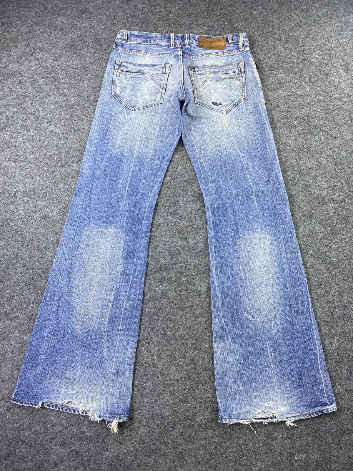 Jean × Vintage & Distressed Blue Wash Flare Denim - J974 Size US 32 / EU 48 - 4 Thumbnail