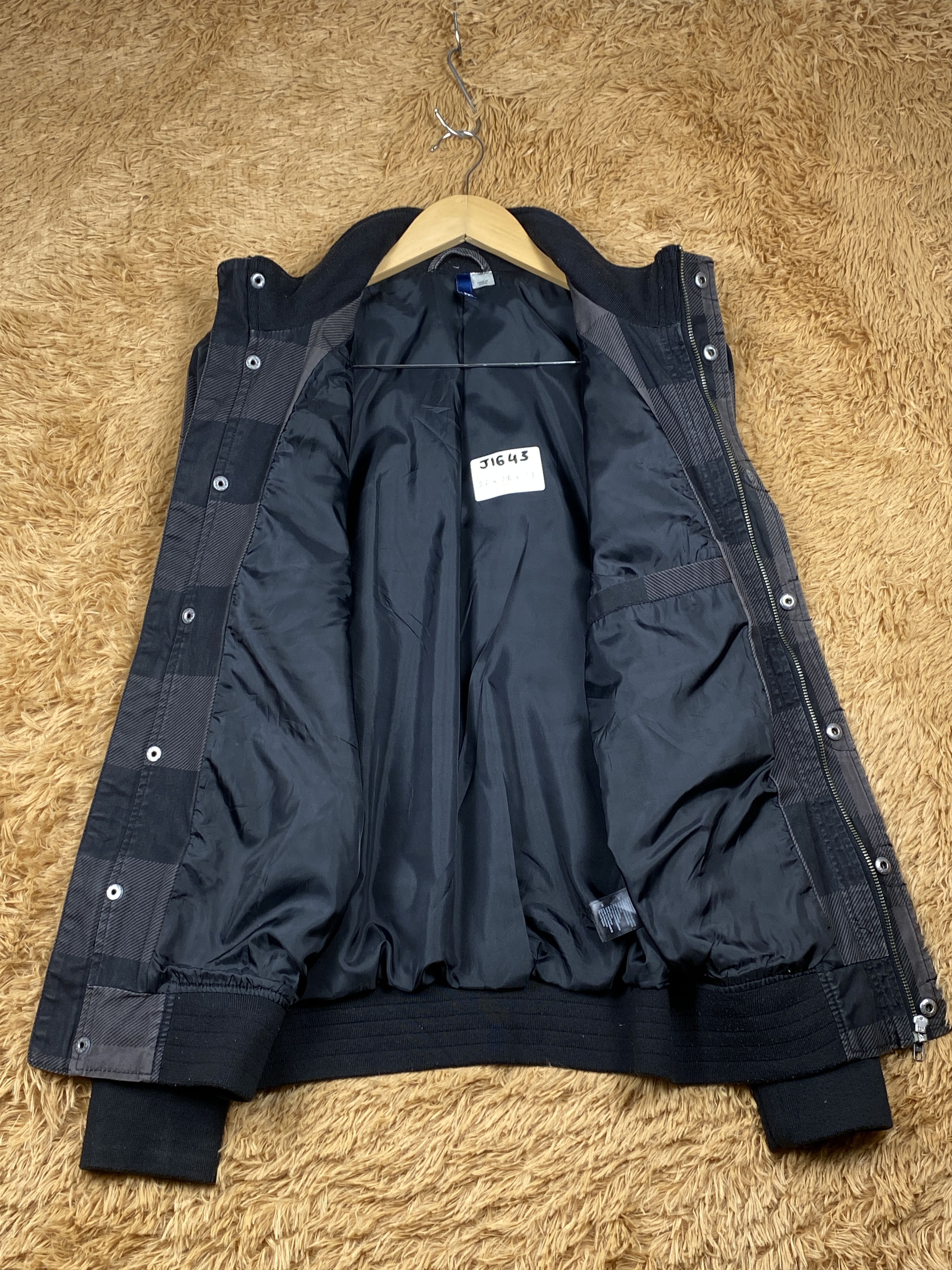 Japanese Brand Vintage Japanese Brand Flannel Zip Up Jacket J1643 Size US S / EU 44-46 / 1 - 6 Thumbnail