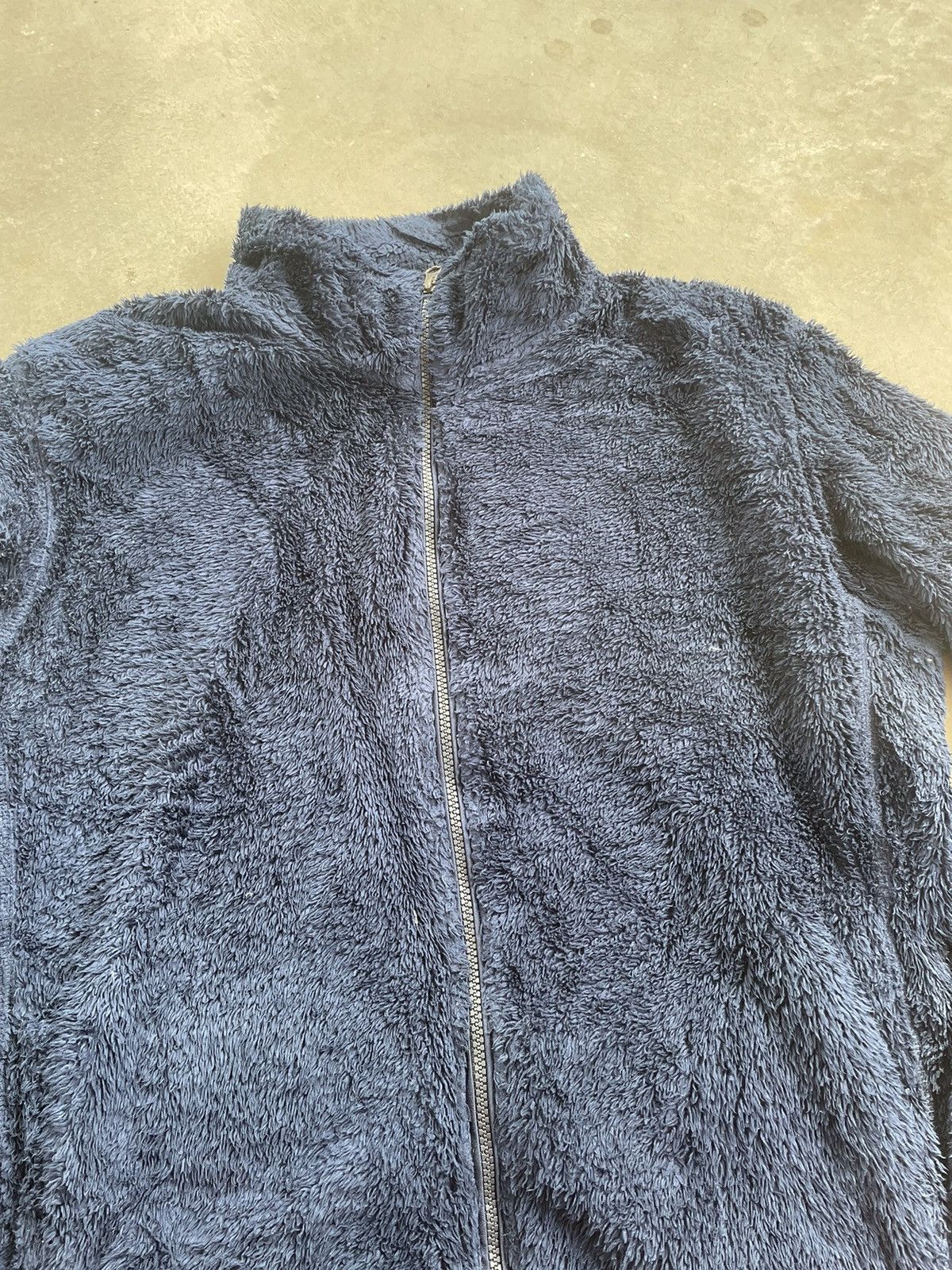 Uniqlo UNIQLO ZIPPER FLEECE Size US XL / EU 56 / 4 - 2 Thumbnail