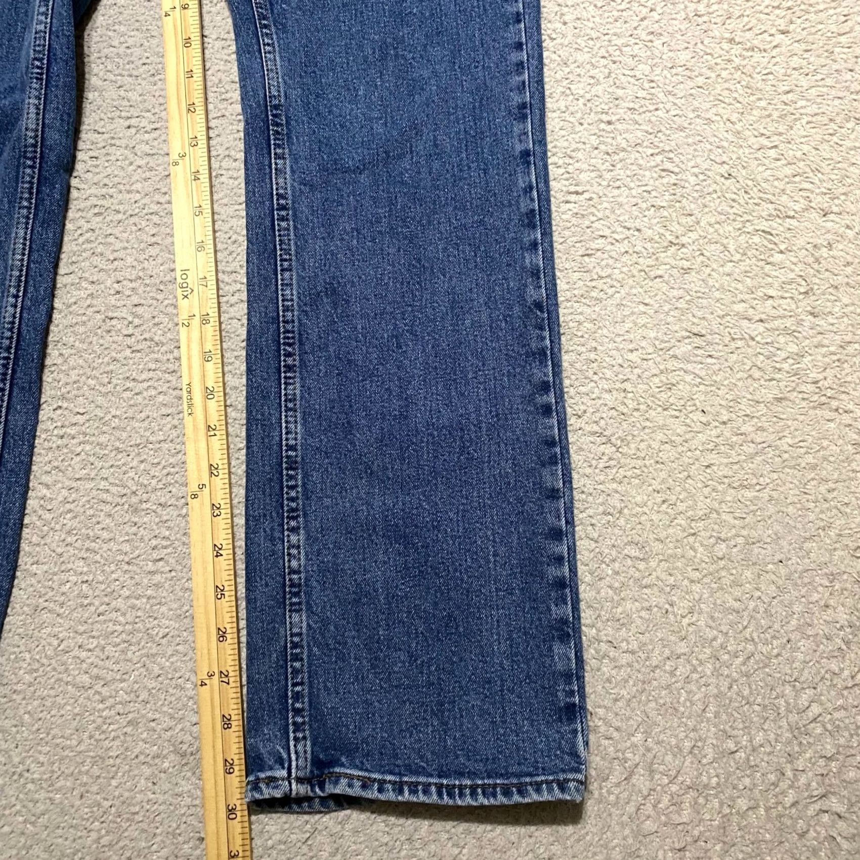 Levi's Levi's Signature Jeans Blue 28x30 Denim Medium Wash Relaxed Straight Mens Regular Adults 5-Pocket Logo Pants Platform? Size US 28 / EU 44 - 6 Thumbnail