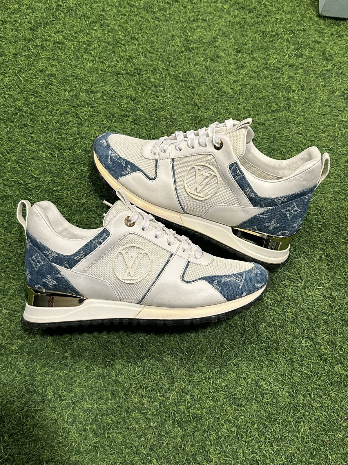 Louis Vuitton Louis Vuitton Run Away Sneaker ‘Blue Denim Monogram White’ Size US 8 / IT 38 - 1 Thumbnail