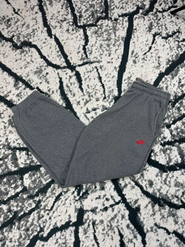 Nike Vintage wide leg Nike tracksuit pants gray S Size US 30 / EU 46 - 1 Thumbnail