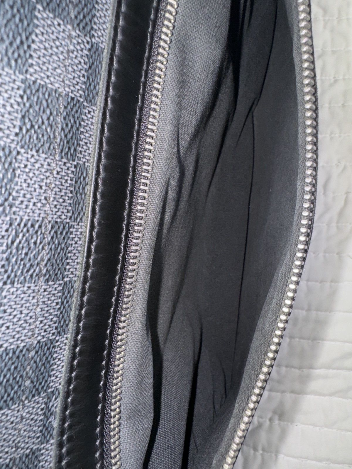 Louis Vuitton Louis Vuitton Messenger bag Size ONE SIZE - 10 Thumbnail