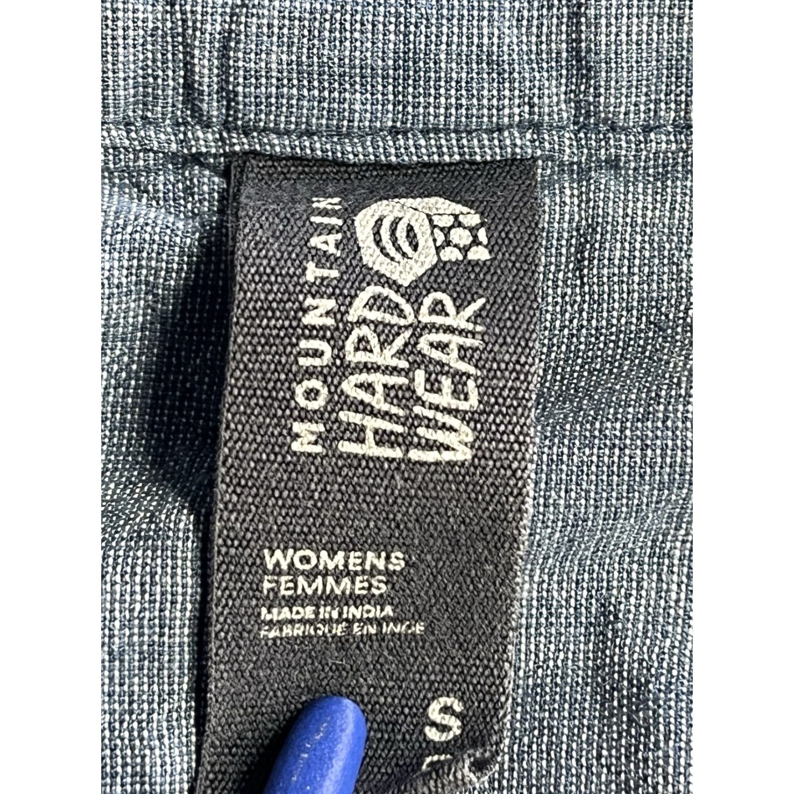 Mountain Hardwear Mountain Hardwear Shirt Womens Small Petite Blue Front Pocket Button-Up Casual Travel Size S / US 4 / IT 40 - 6 Thumbnail