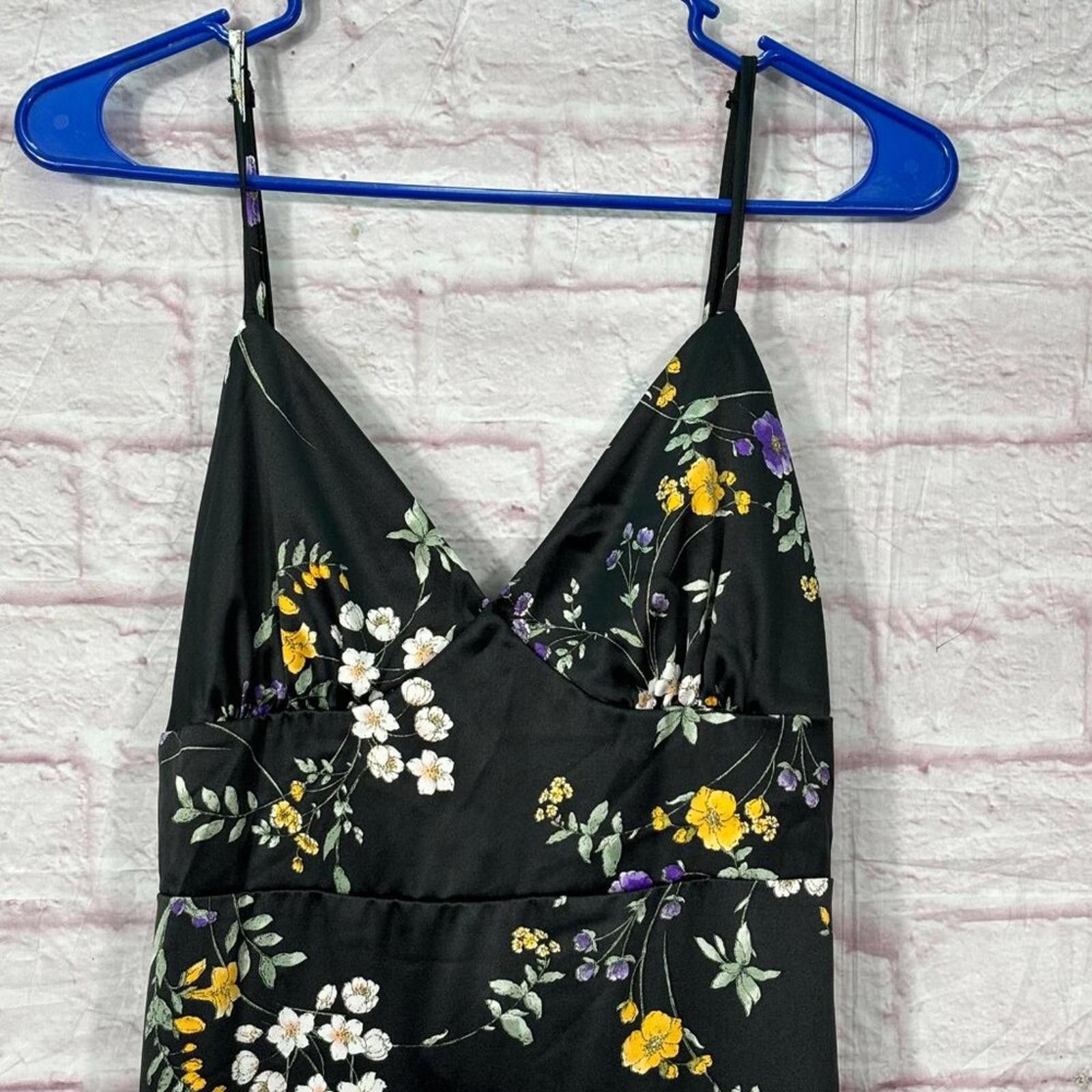 Other Hippie Rose Juniors Cut-Out Back Calf Midi Dress Size Medium Size M / US 6-8 / IT 42-44 - 6 Thumbnail