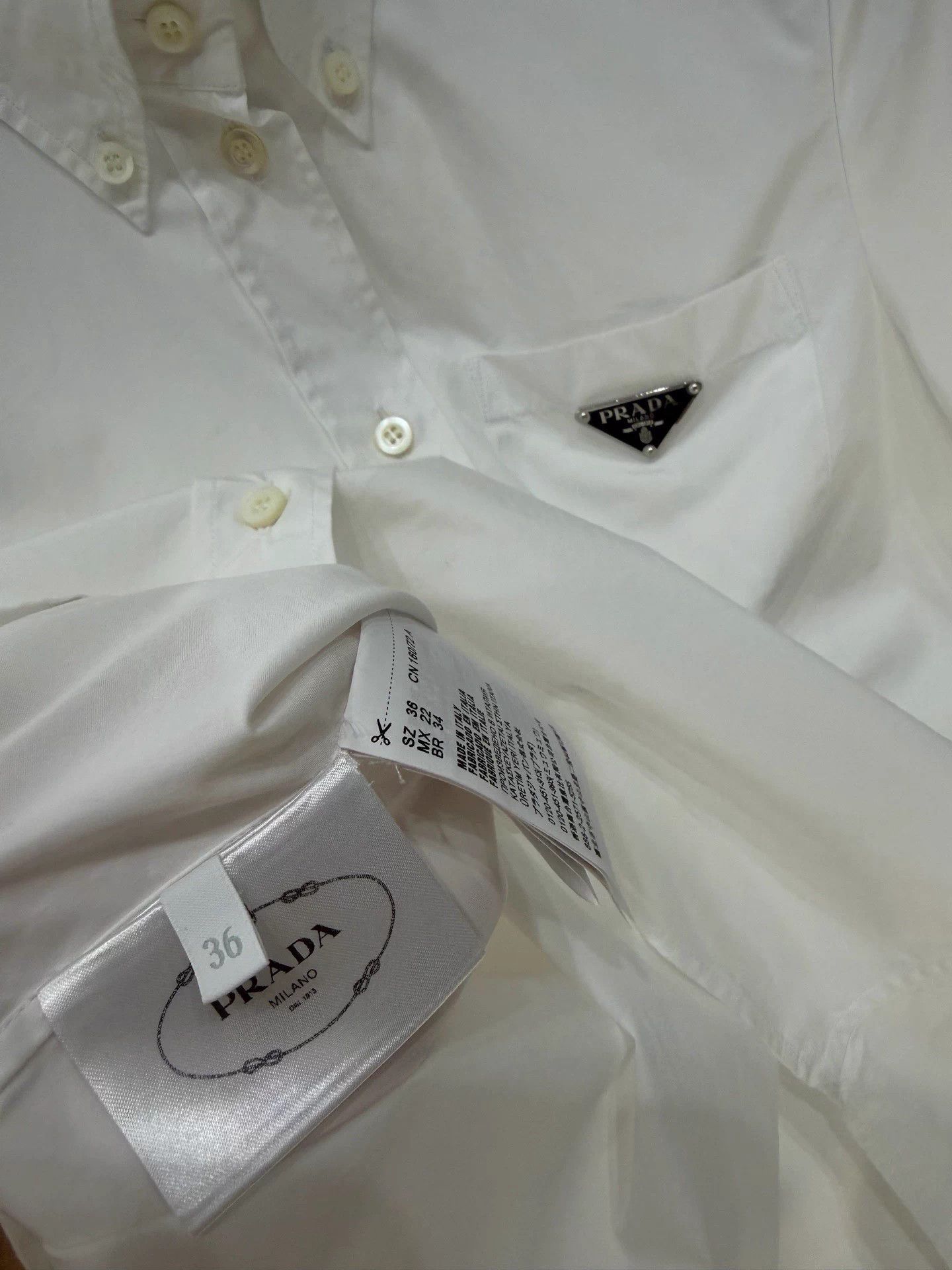 Prada Prada Classic Poplin Triangle Logo Pocket Cropped Shirt 36 Size XS / US 0-2 / IT 36-38 - 3 Thumbnail