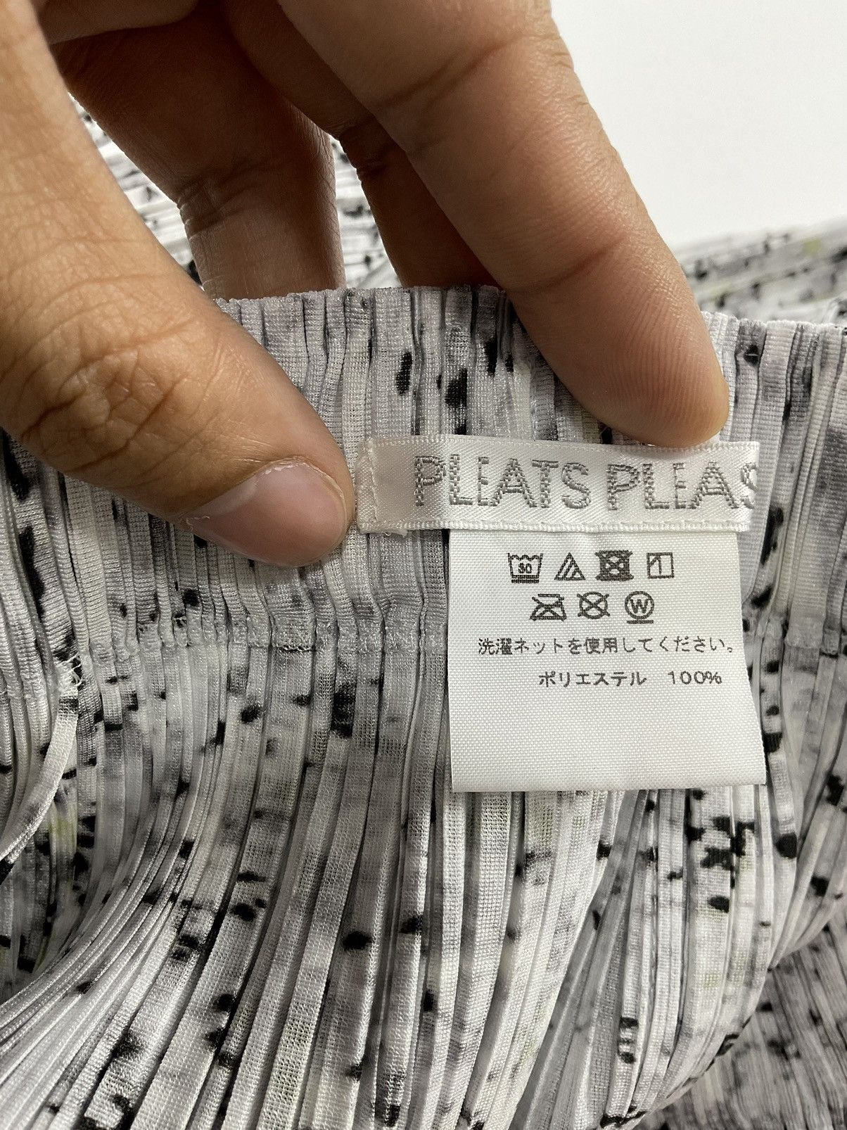 Issey Miyake Issey Miyake Pleats Please Pleated Marble Skirt Size 28" / US 6 / IT 42 - 9 Thumbnail
