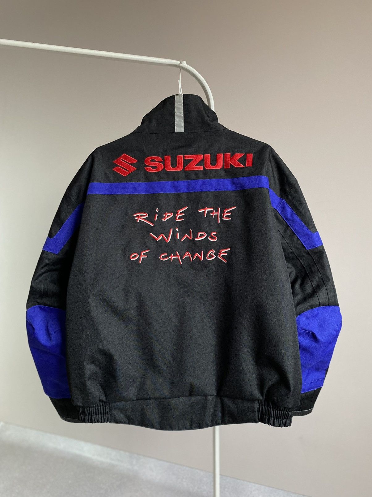 Vintage Vintage Suzuki Racing Jacket Coat Big Logo Size US XL / EU 56 / 4 - 1 Thumbnail