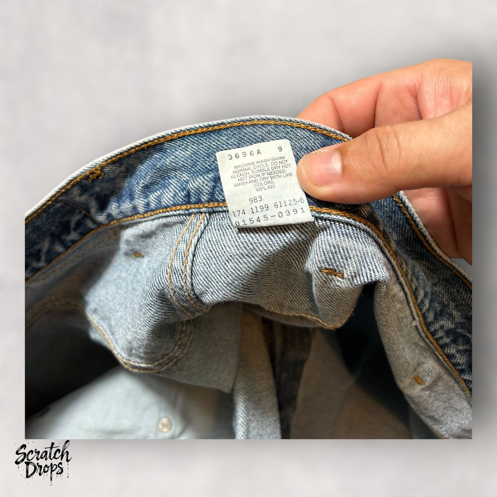 Levi's Vintage Levis Strauss Signature 545 Mens Jeans W52 L32 Loose Size US 38 / EU 54 - 4 Thumbnail