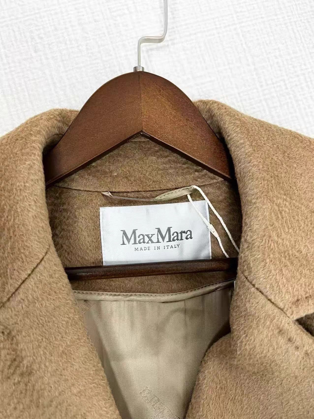 Max Mara Maxmara 10161 Overcoat 150/76A 39S 96B 95L Size XS / US 0-2 / IT 36-38 - 3 Thumbnail