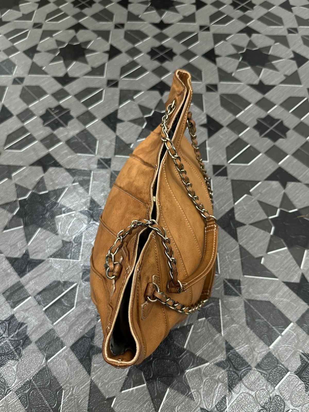 Issey Miyake 1990s Tsumori Chisato Brown Leather Shoulder Bag Size ONE SIZE - 4 Thumbnail