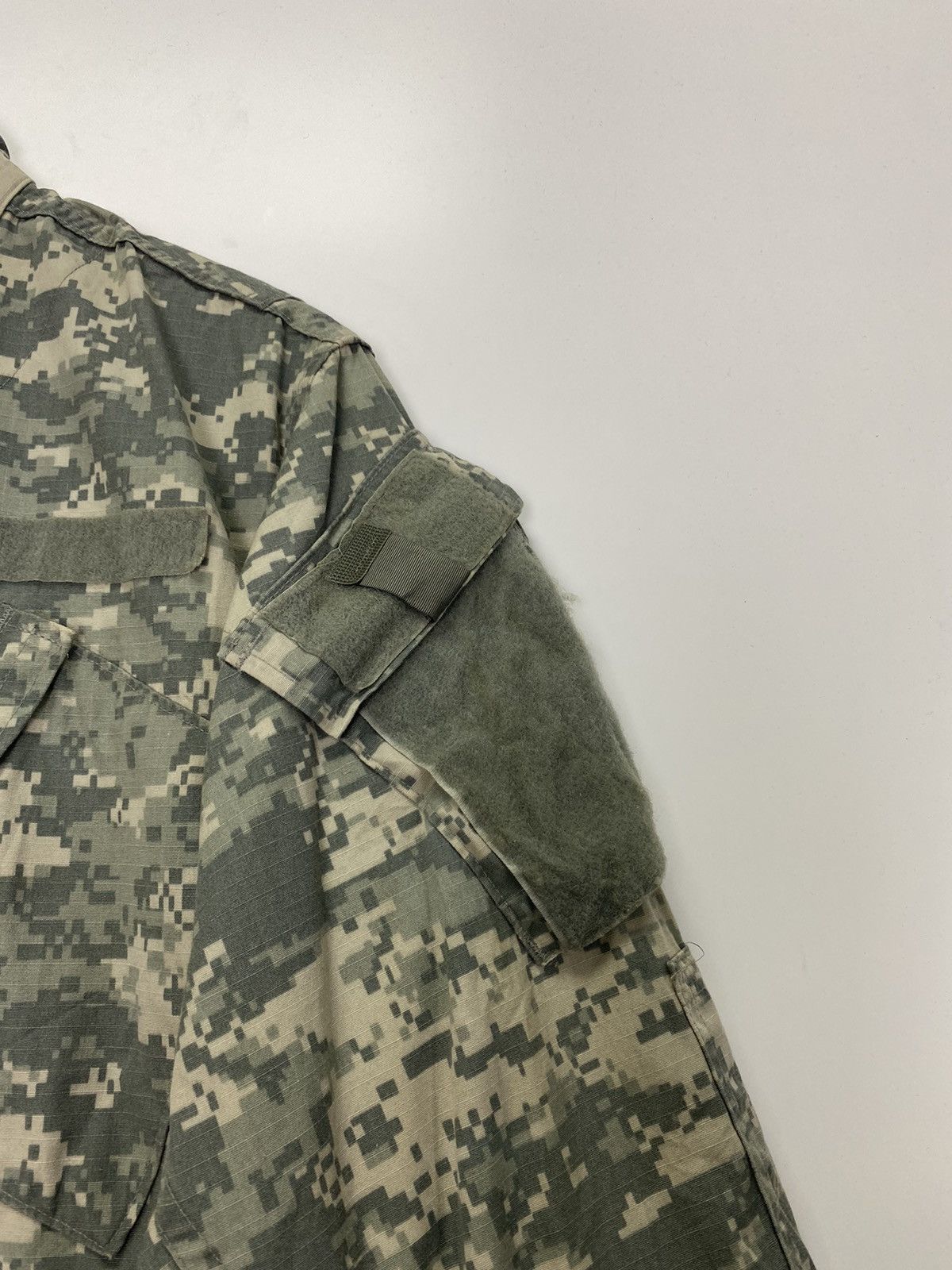 Vintage Vintage US Army Combat Uniform Size US M / EU 48-50 / 2 - 8 Thumbnail