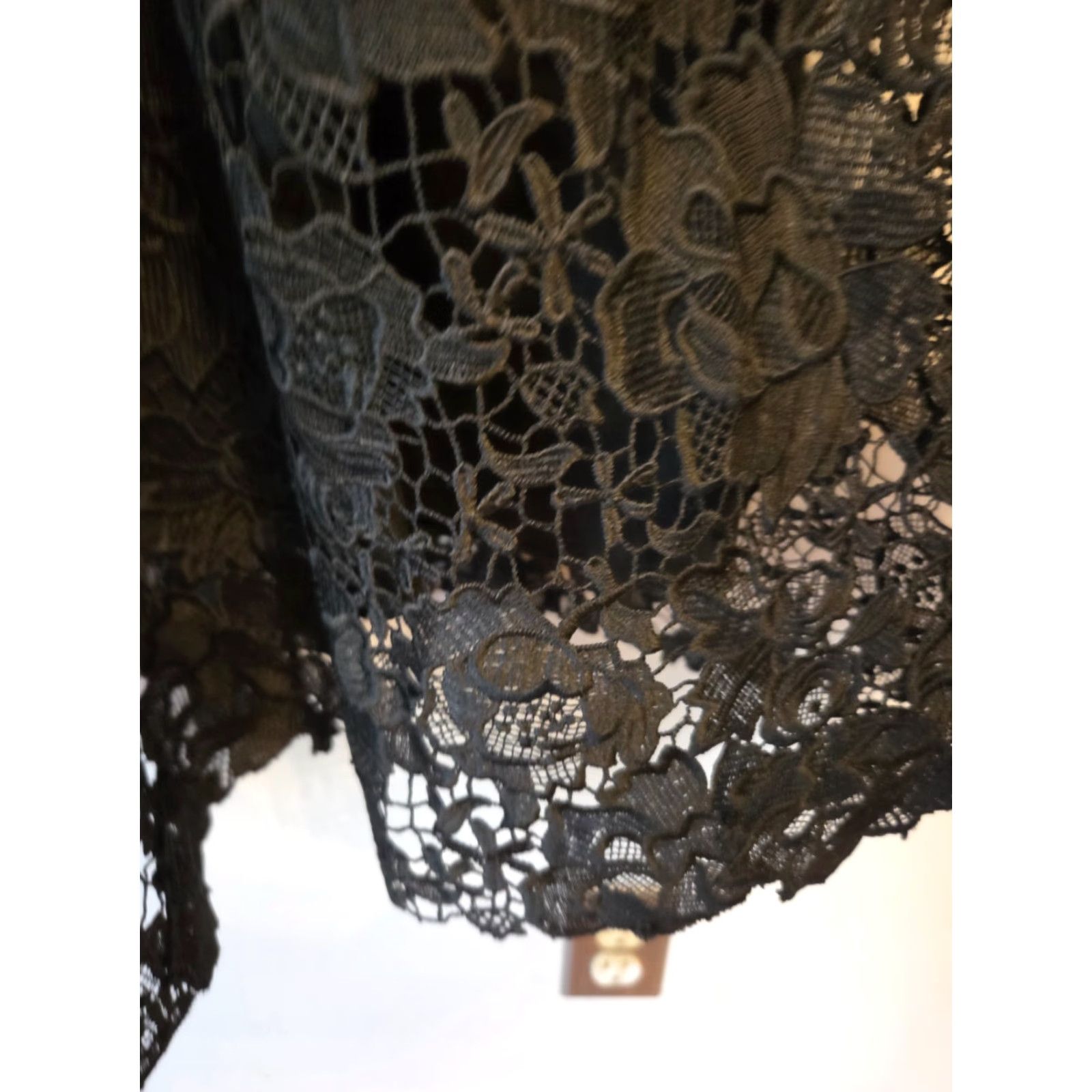 Vintage NWT Tahari Elle Black Lace A-Line Samira Dress Size 14 Womens V-Neck Knee Length Short Sleeve Party Cocktail Size XL / US 12-14 / IT 48-50 - 5 Thumbnail