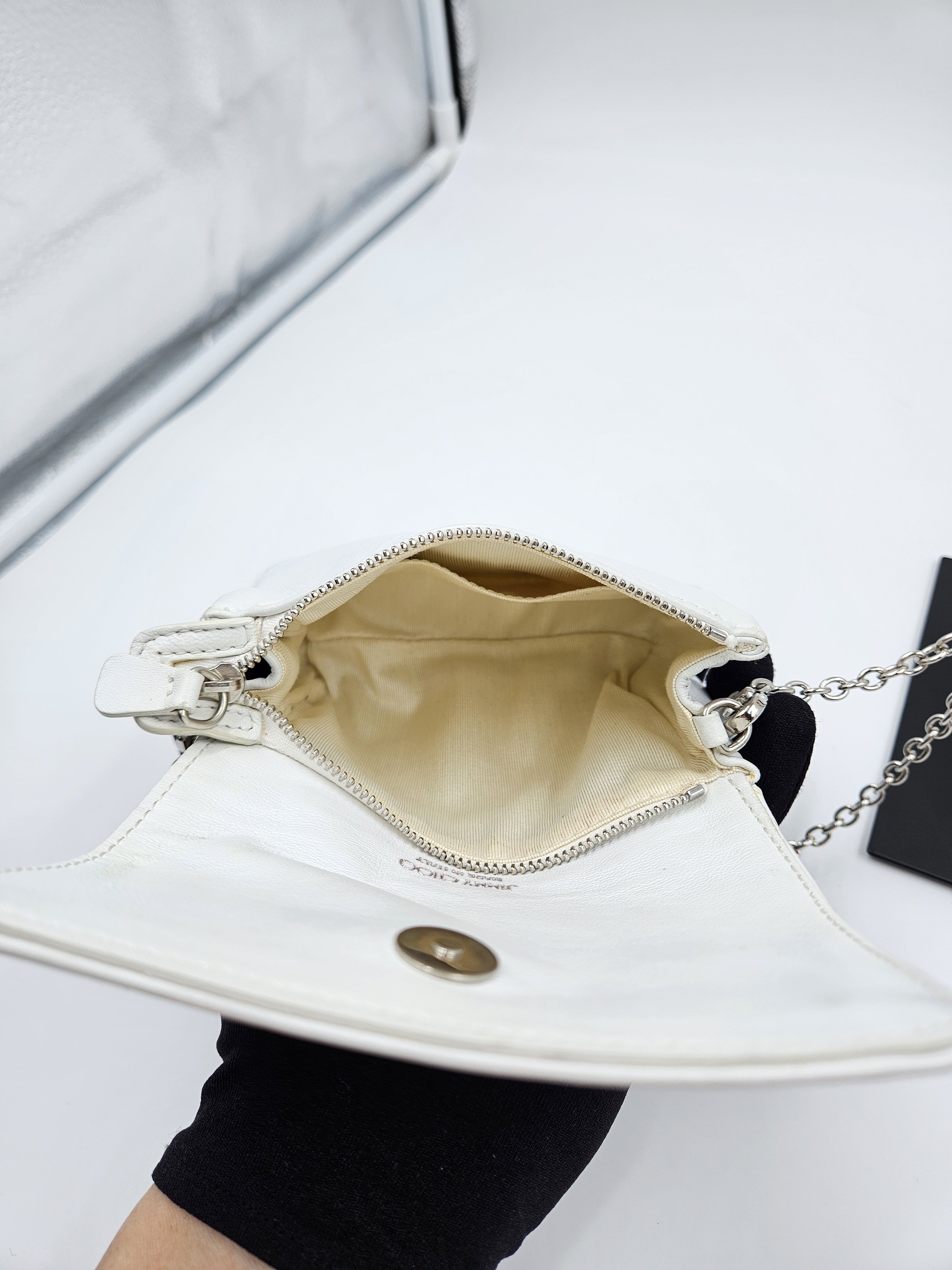 Jimmy Choo White Leather Small Star Studded Crossbody Bag Size ONE SIZE - 7 Thumbnail