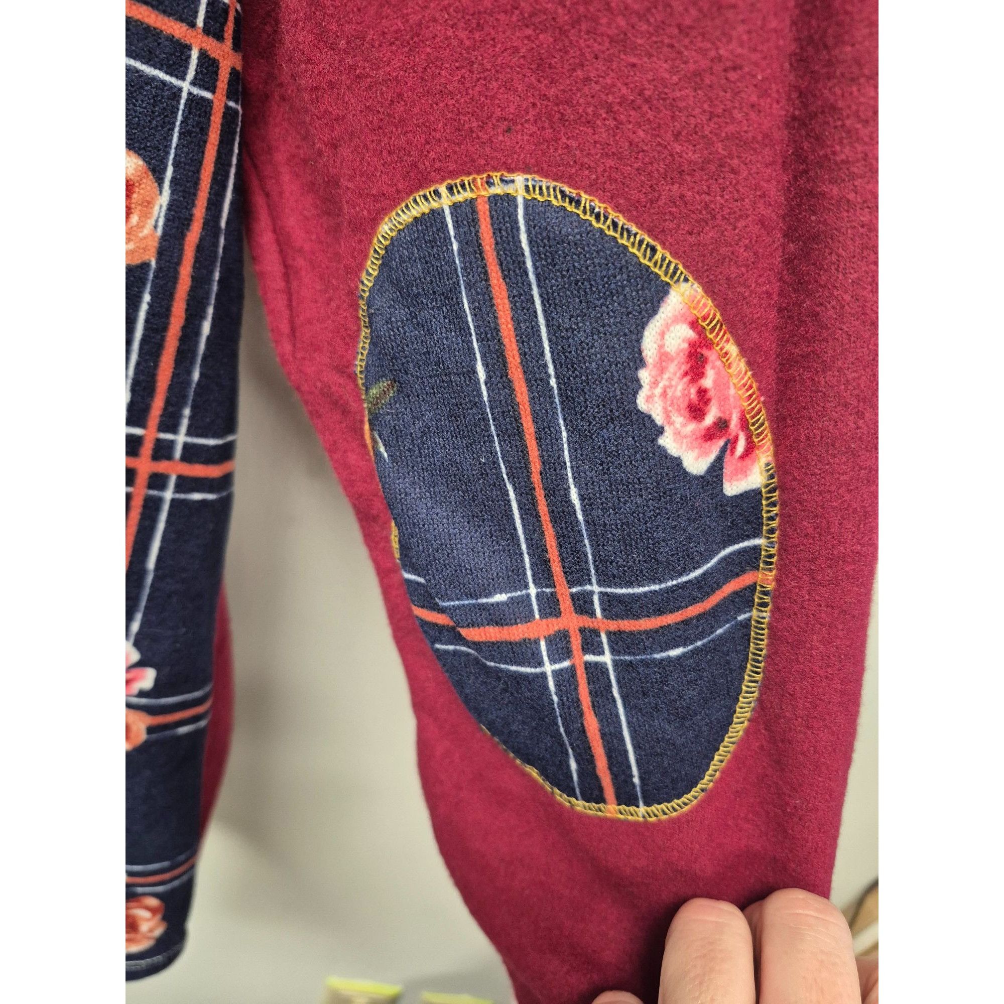 Other Color Block Long Sleeve T-Shirt With Floral Pocket 1X Size XL / US 12-14 / IT 48-50 - 7 Thumbnail